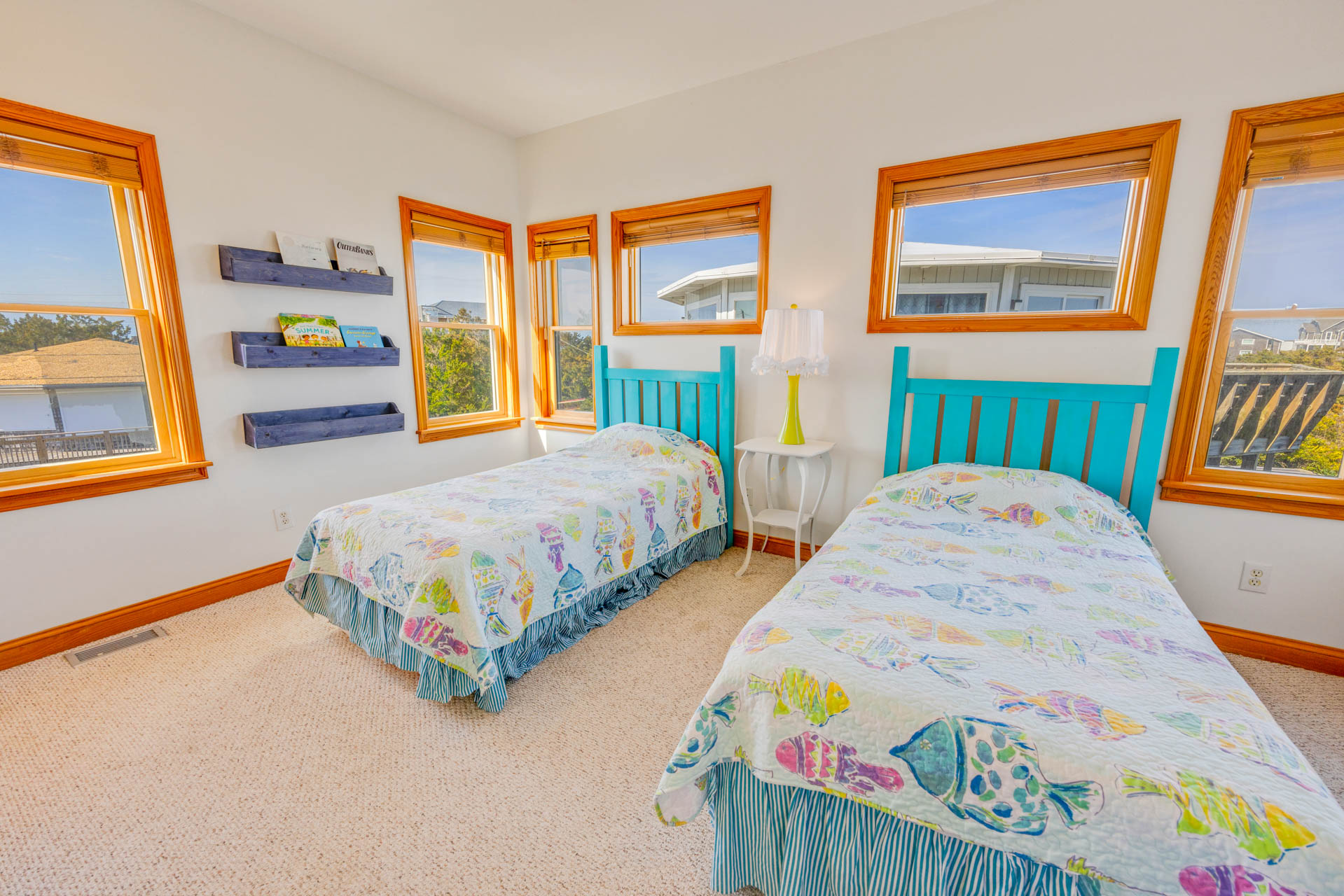 Surf Or Sound Realty 377 Hatteras Moon Bedroom 3 1