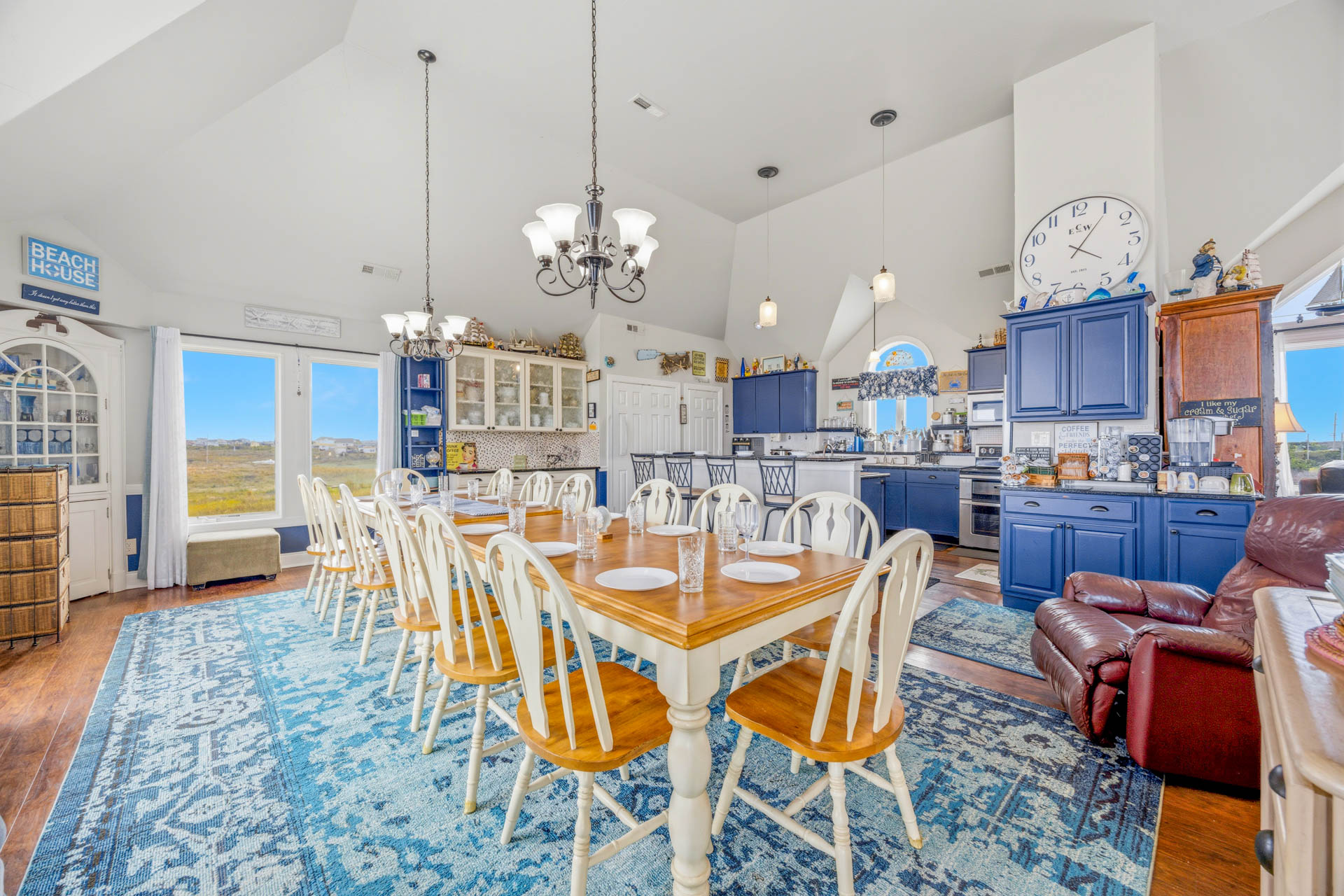 Surf Or Sound Realty 750 Sailor's Landing Dining Area 1