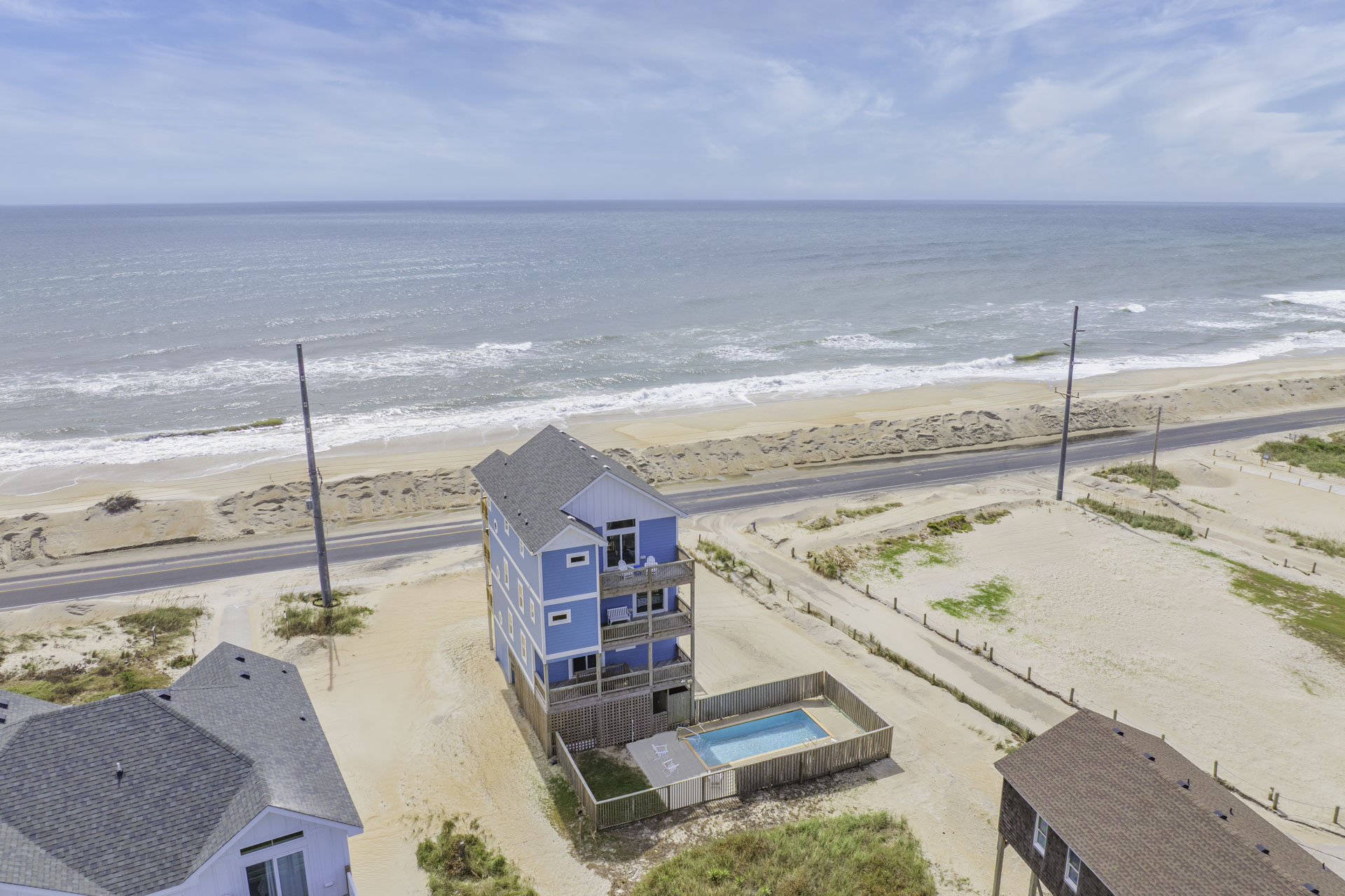 Surf Or Sound Realty 1070 Hatteras Comfort Exterior 7
