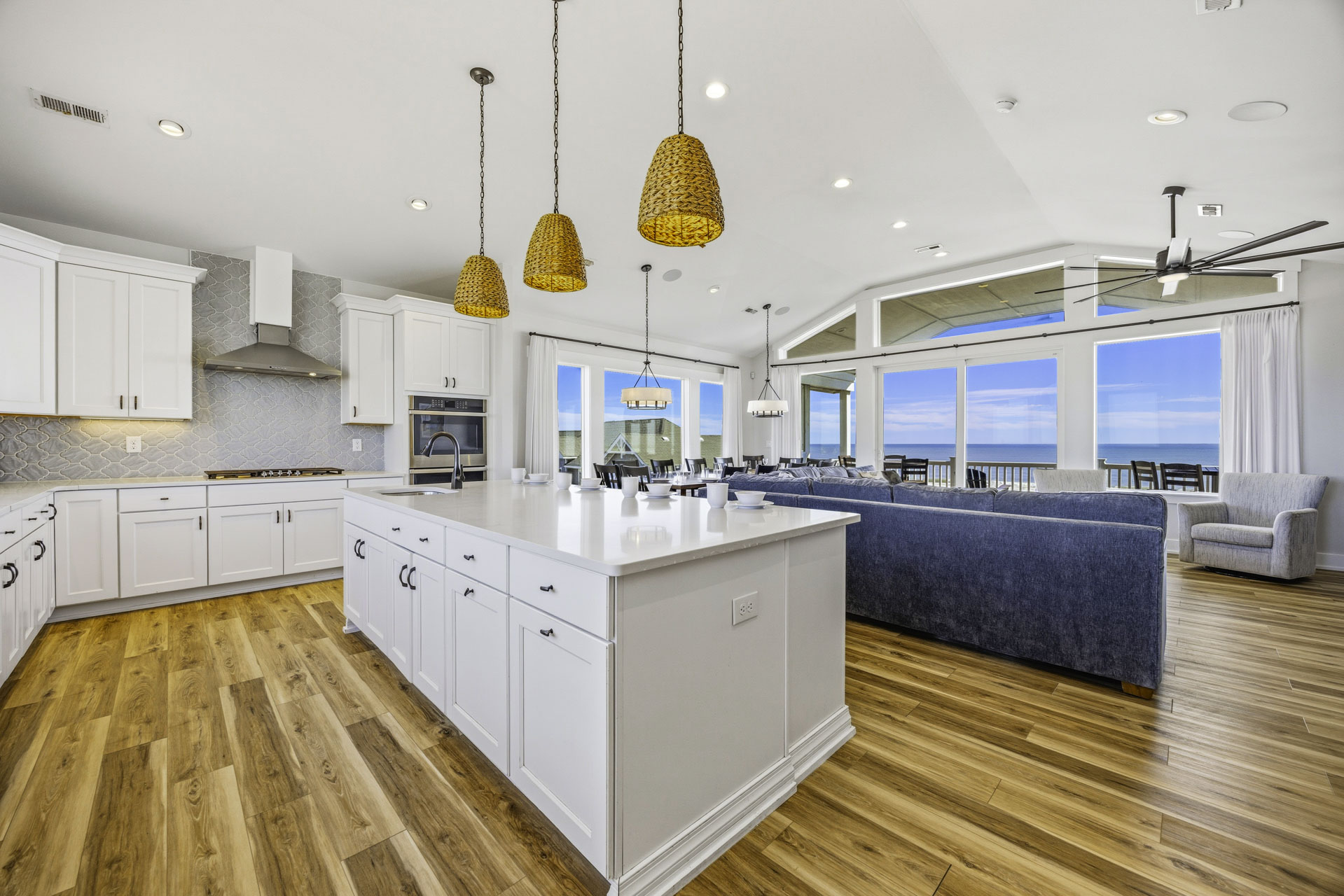 Surf Or Sound Realty 918 Cape Sol Kitchen 2