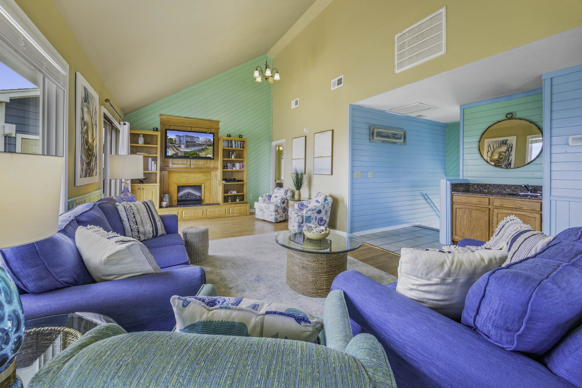 Surf Or Sound Realty 281 Paradise Found Great Room 6