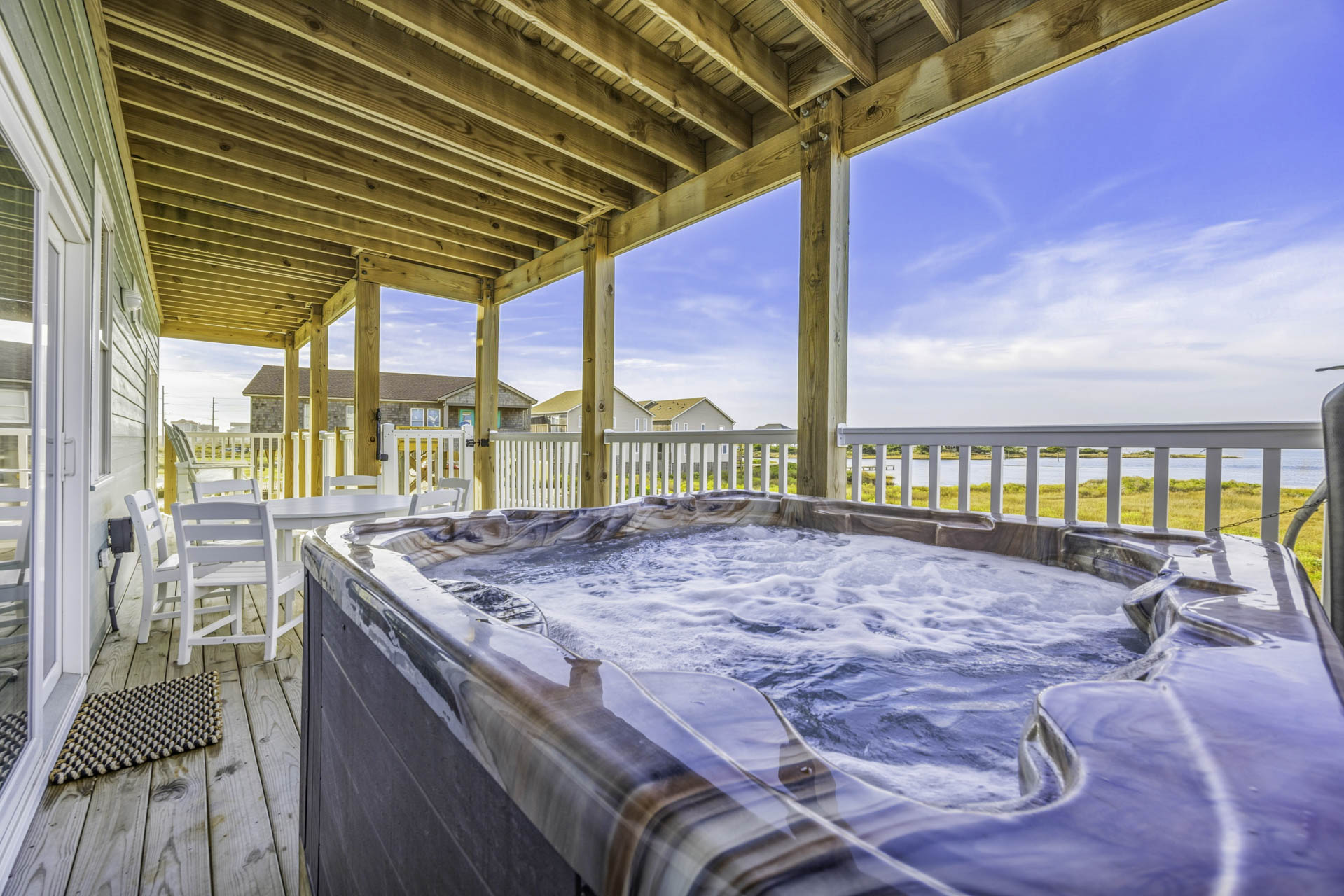 Surf Or Sound Realty 1000 Bellavues Hot Tub 2