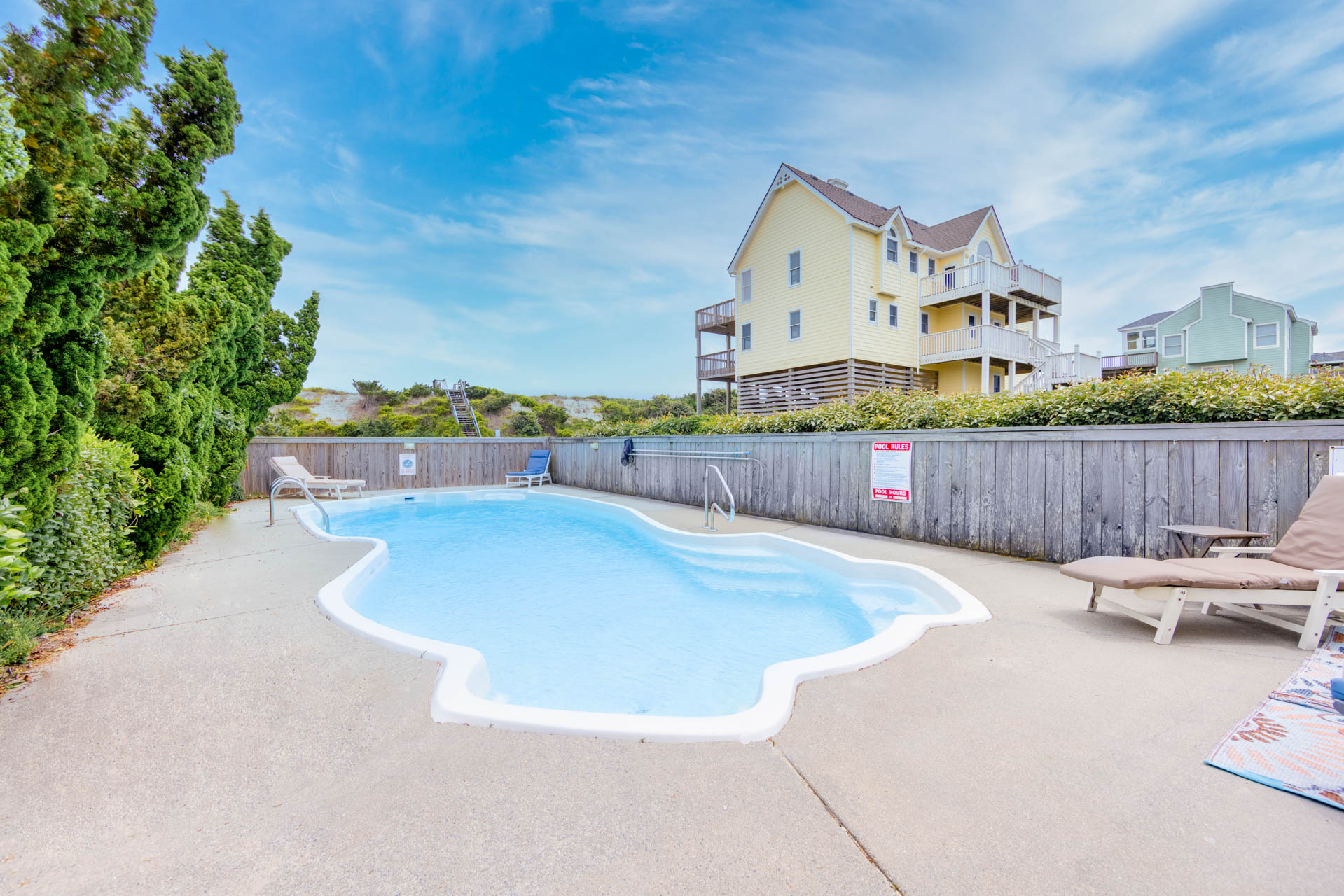 17 Surf Or Sound Realty 1128 Sunny B Pool 01 3374175
