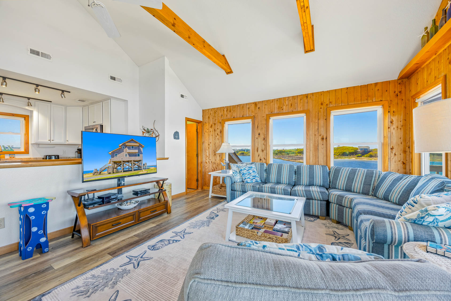 Surf Or Sound Realty 71 Wildwind Great Room 2