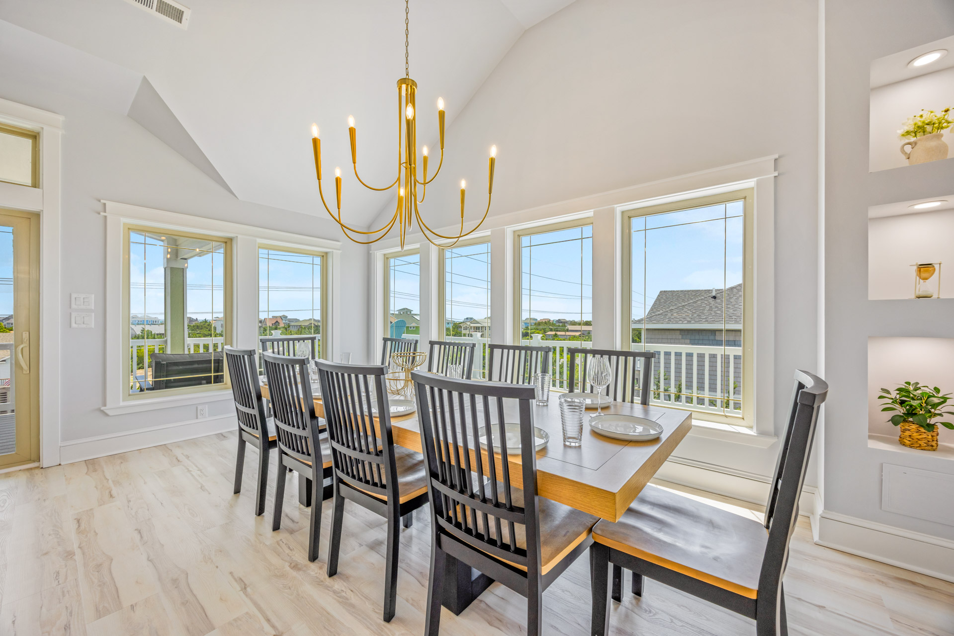 Surf Or Sound Realty 1238 Costa Del Mar Dining Area 2