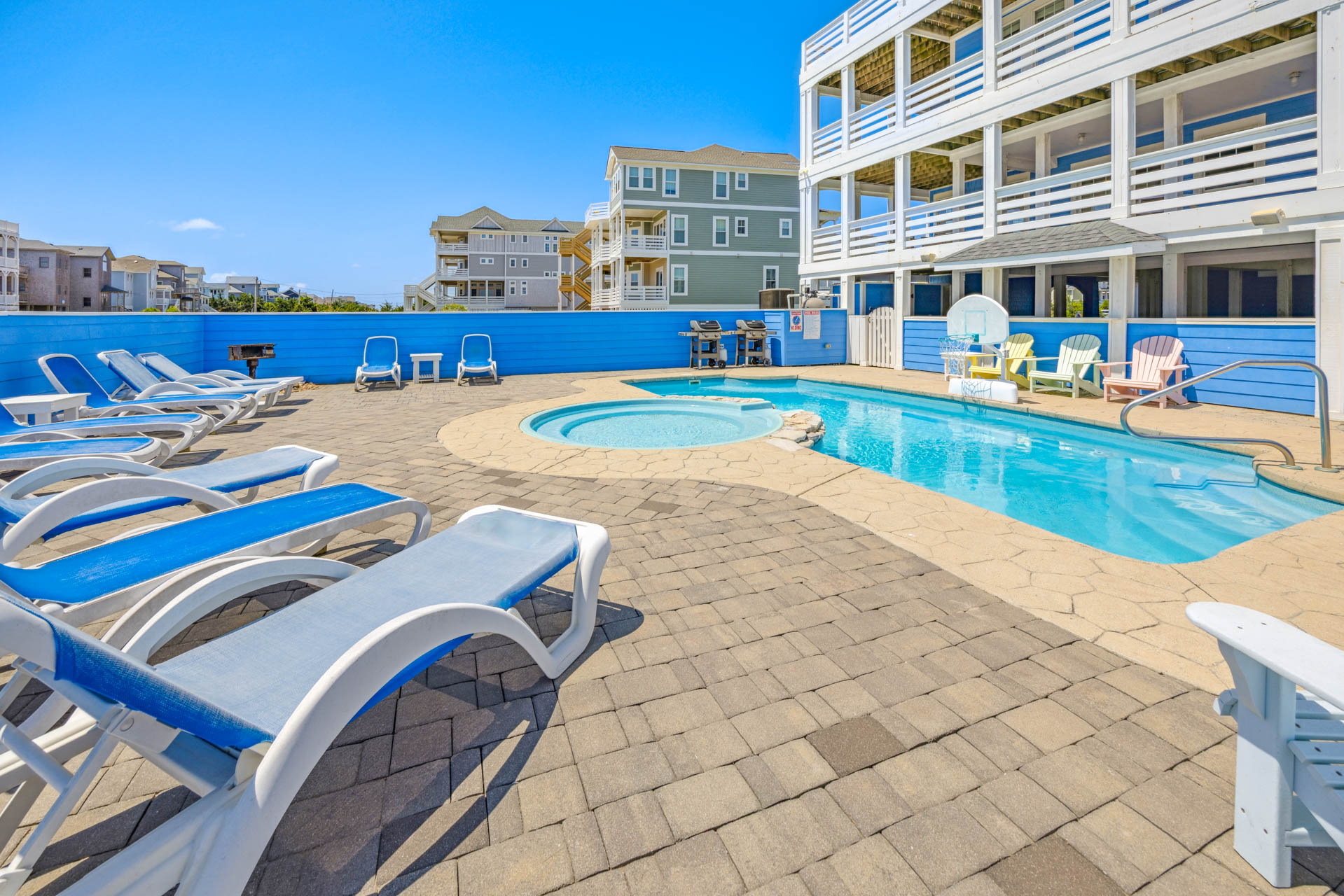 Surf Or Sound Realty 564 High Seas Pool Area 2