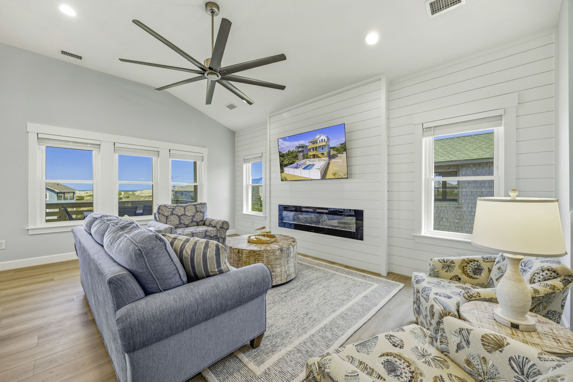 Surf Or Sound Realty 1247 Ohana By The Ocean Great Room 1