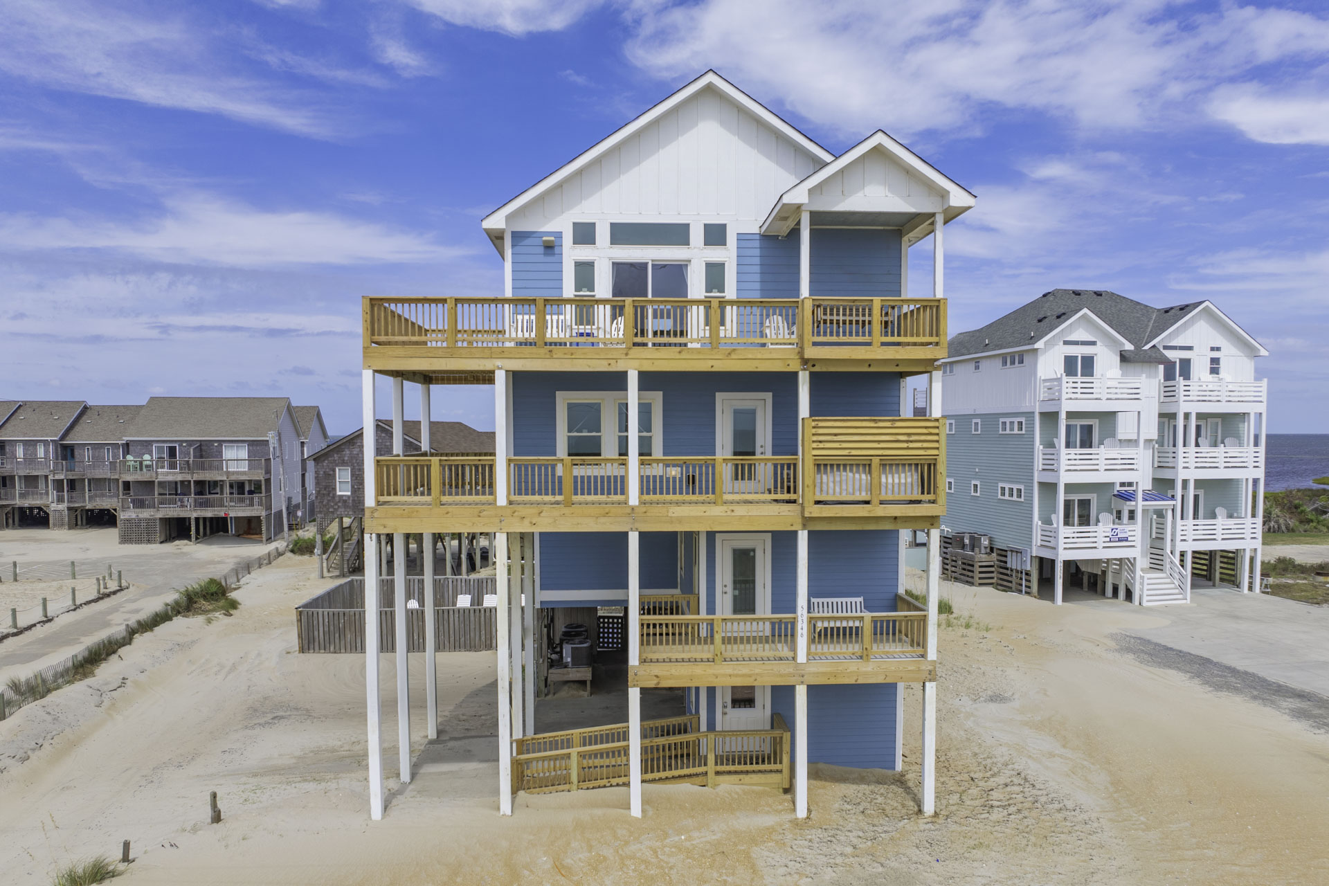 Surf Or Sound Realty 1070 Hatteras Comfort Exterior 1