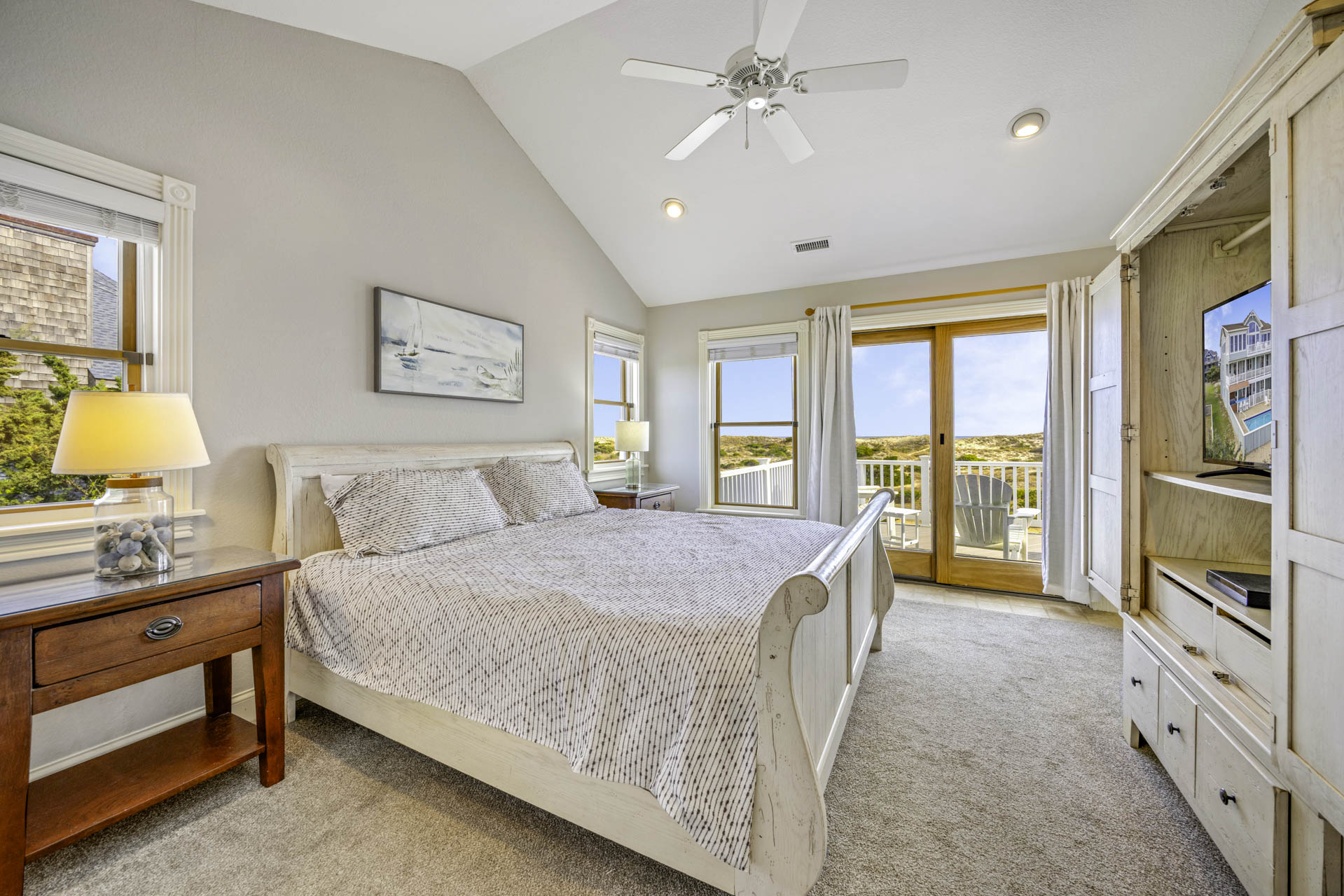 Surf Or Sound Realty 829 The HI Life Bedroom 1 1