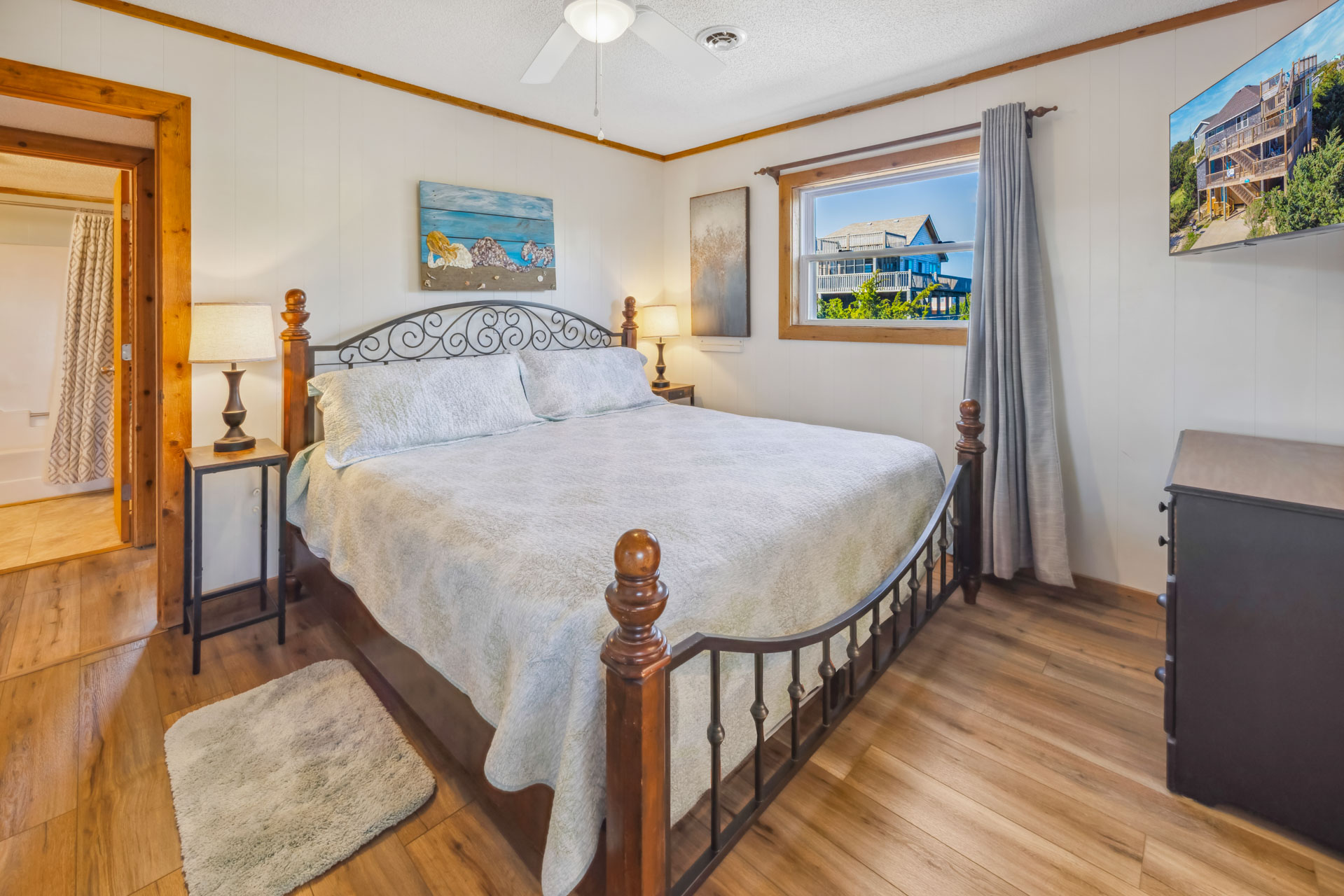Surf Or Sound Realty 1119 Beach Jam'n Bedroom 1 2