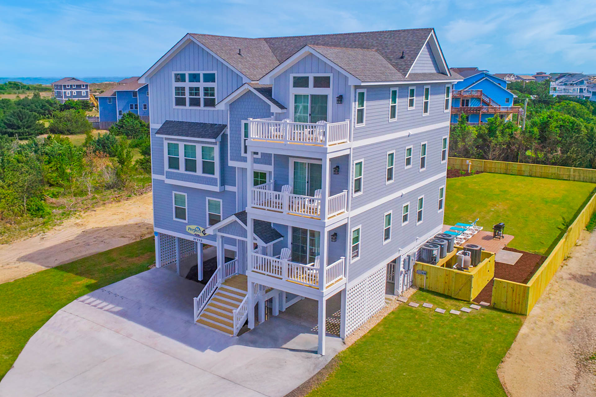 Surf Or Sound Realty 862 Perfect 10 Exterior 2