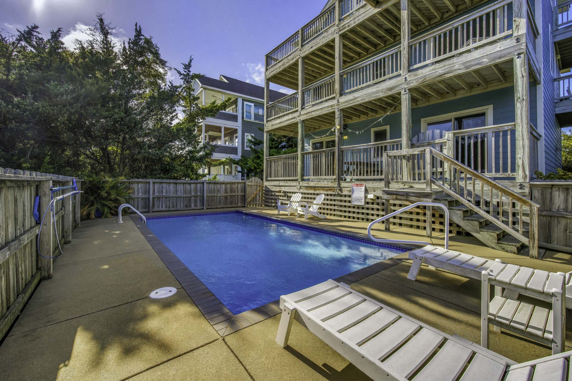 Surf Or Sound Realty 451 Five Fathoms Pool Area 2