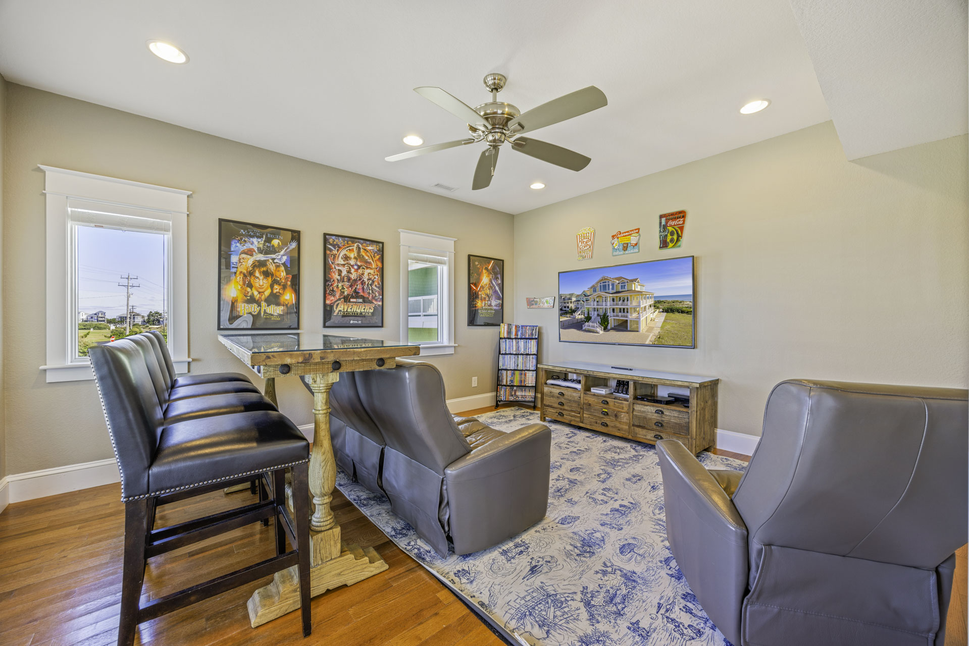 Surf Or Sound Realty 803 Chicken By The Sea Media Room 1