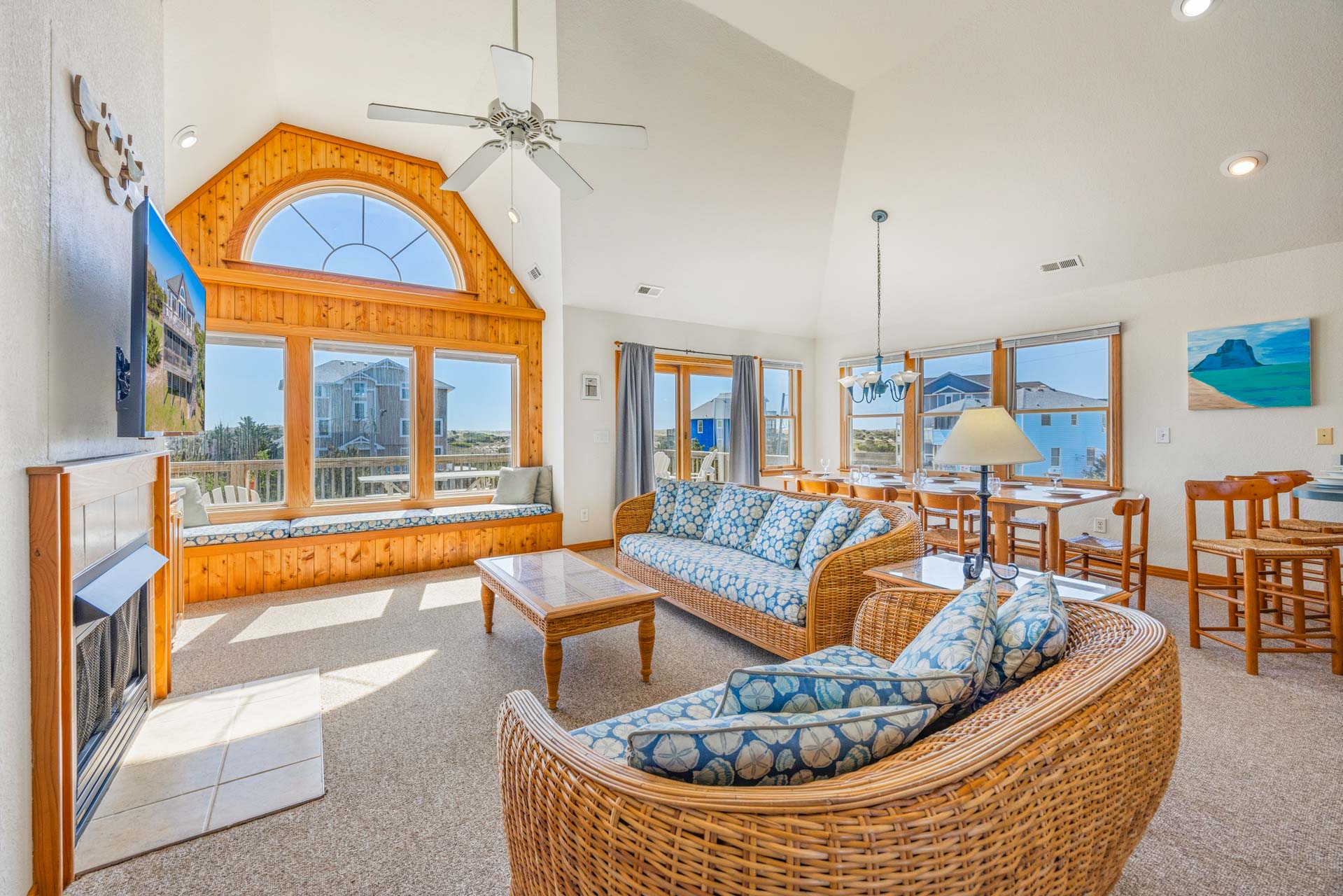 Surf Or Sound Realty 767 Beachcomber Great Room 1