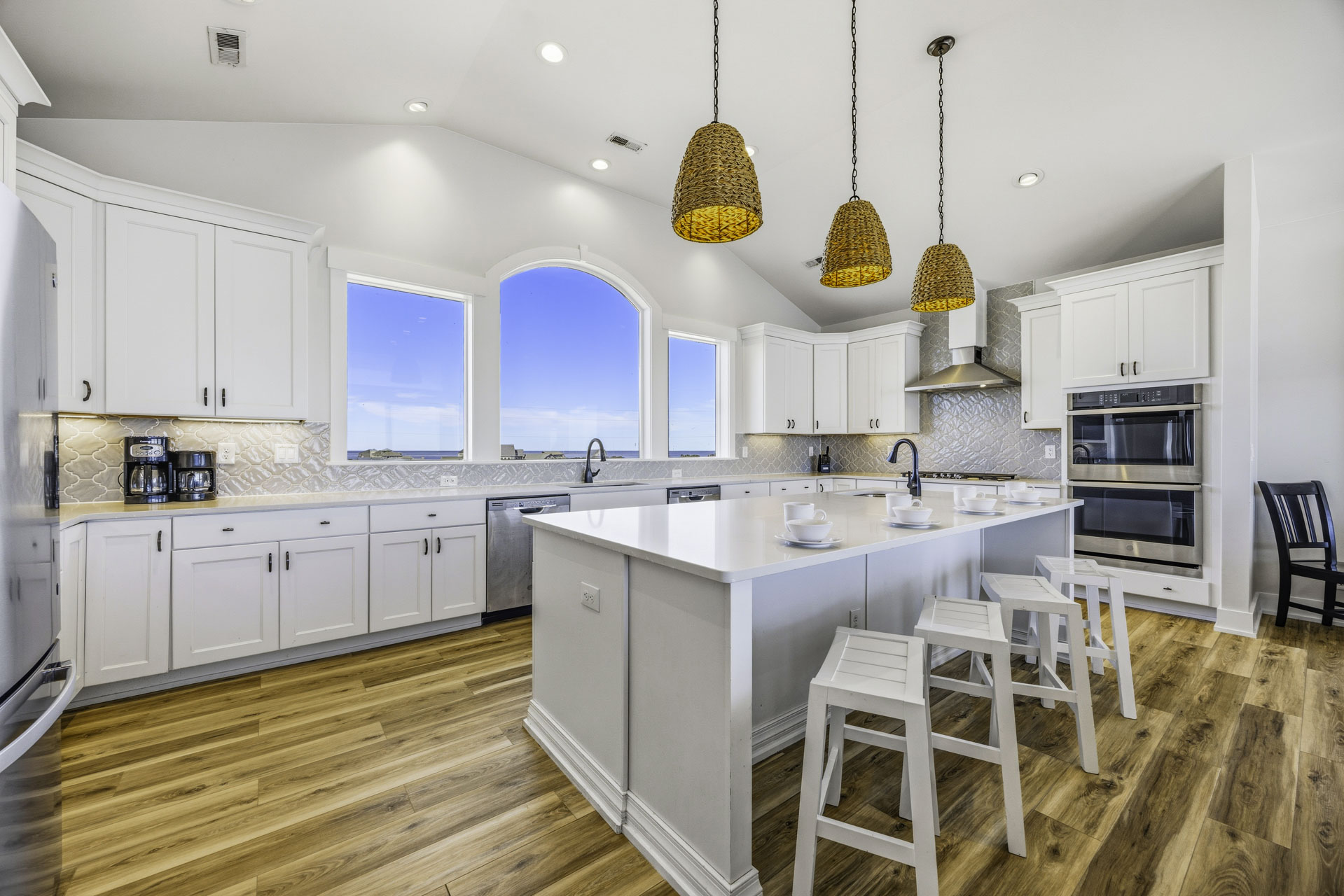 Surf Or Sound Realty 918 Cape Sol Kitchen 1