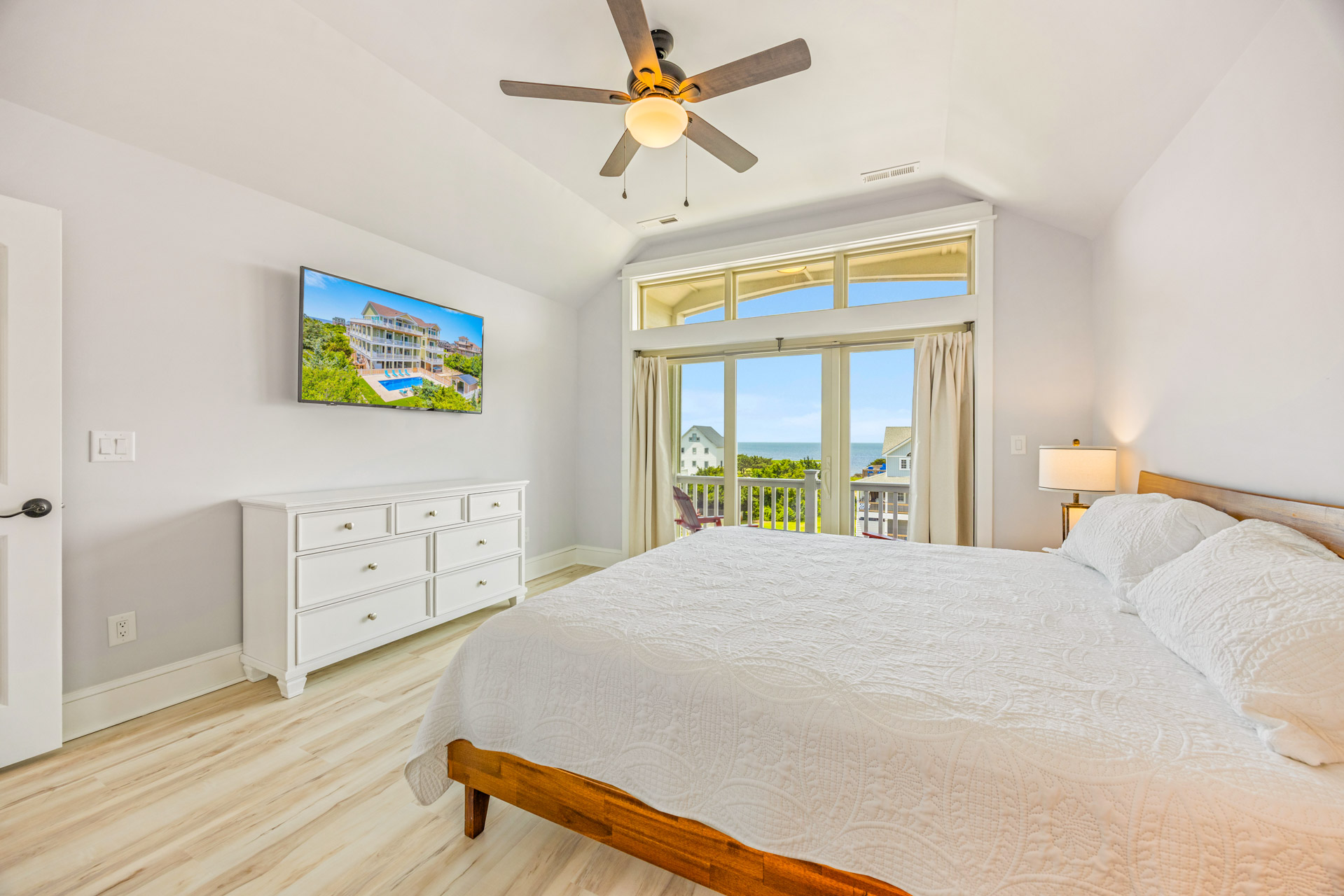 Surf Or Sound Realty 1238 Costa Del Mar Bedroom 1 2