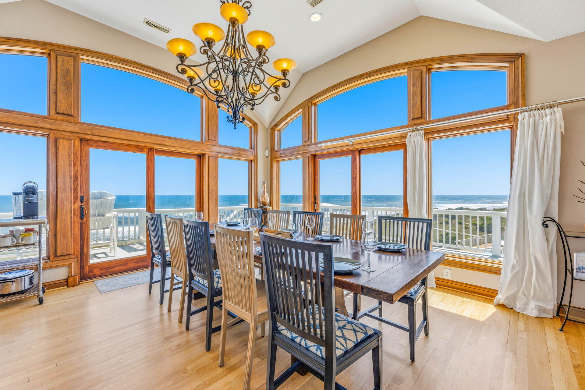Surf Or Sound Realty 1248 Worth The Wait Dining Area 1