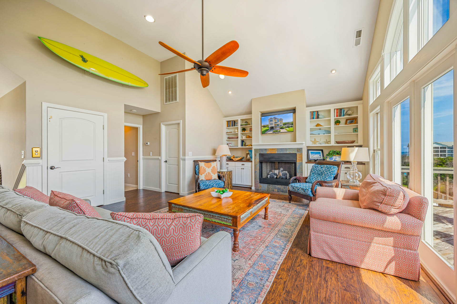 Surf Or Sound Realty 734 Hi View Great Room 5
