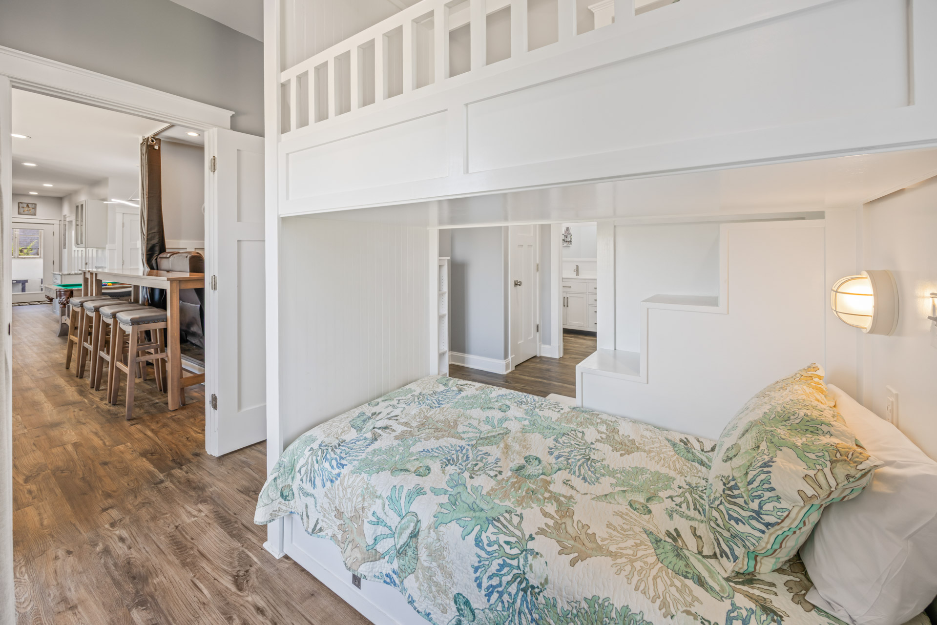 Surf Or Sound Realty 990 Dawn Treader Bedroom 6 2