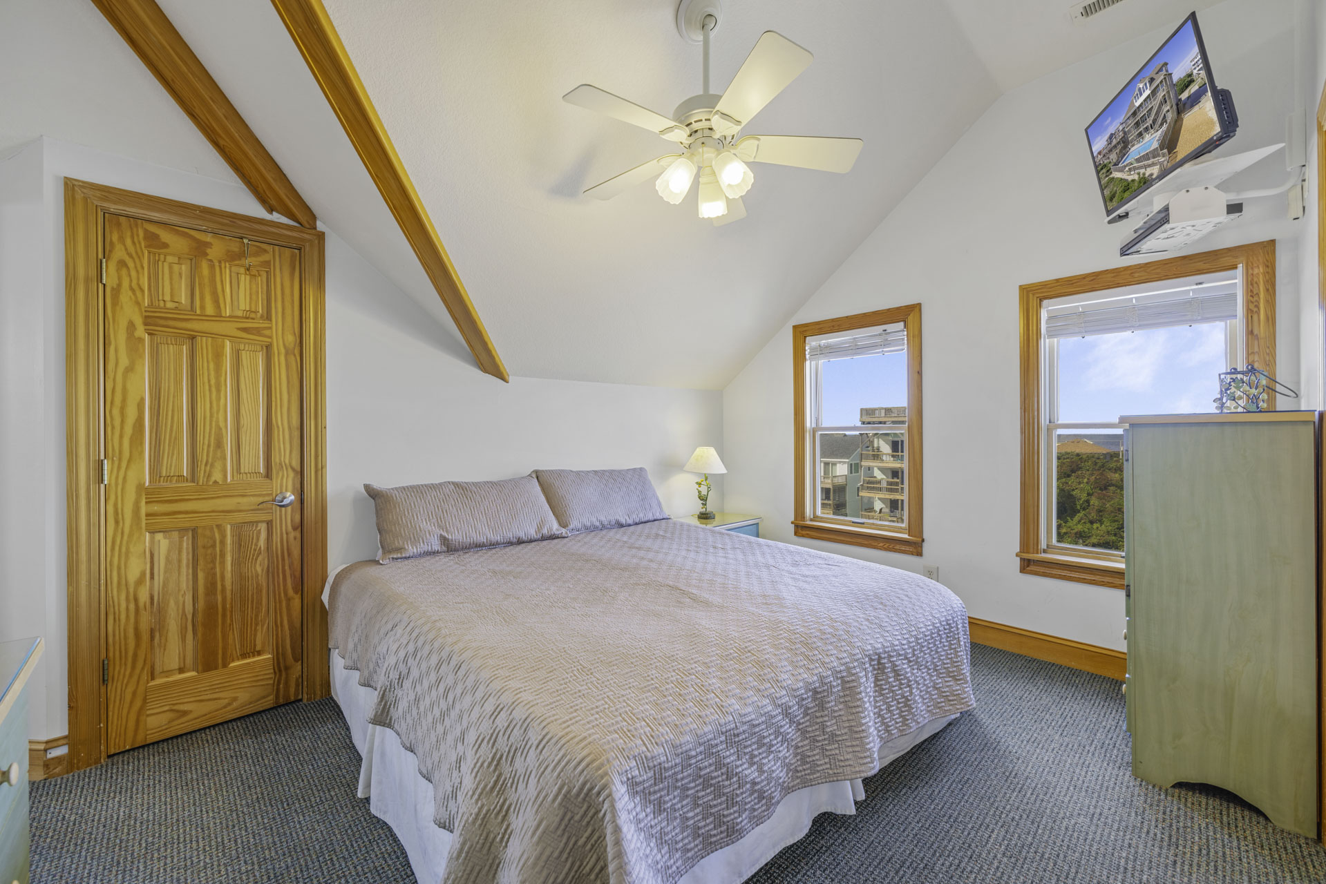 Surf Or Sound Realty 368 Sea Whisper Bedroom 3 1