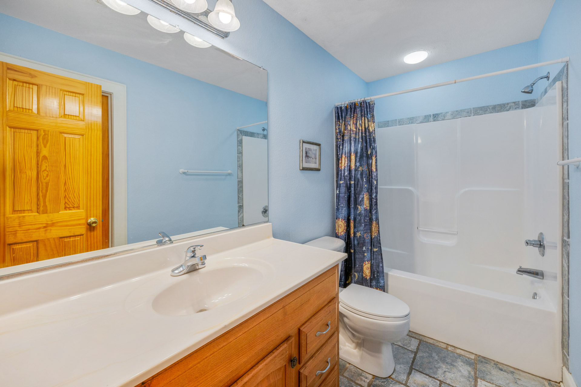 Surf Or Sound Realty 595 Tropical Paradise Bedroom 6 2