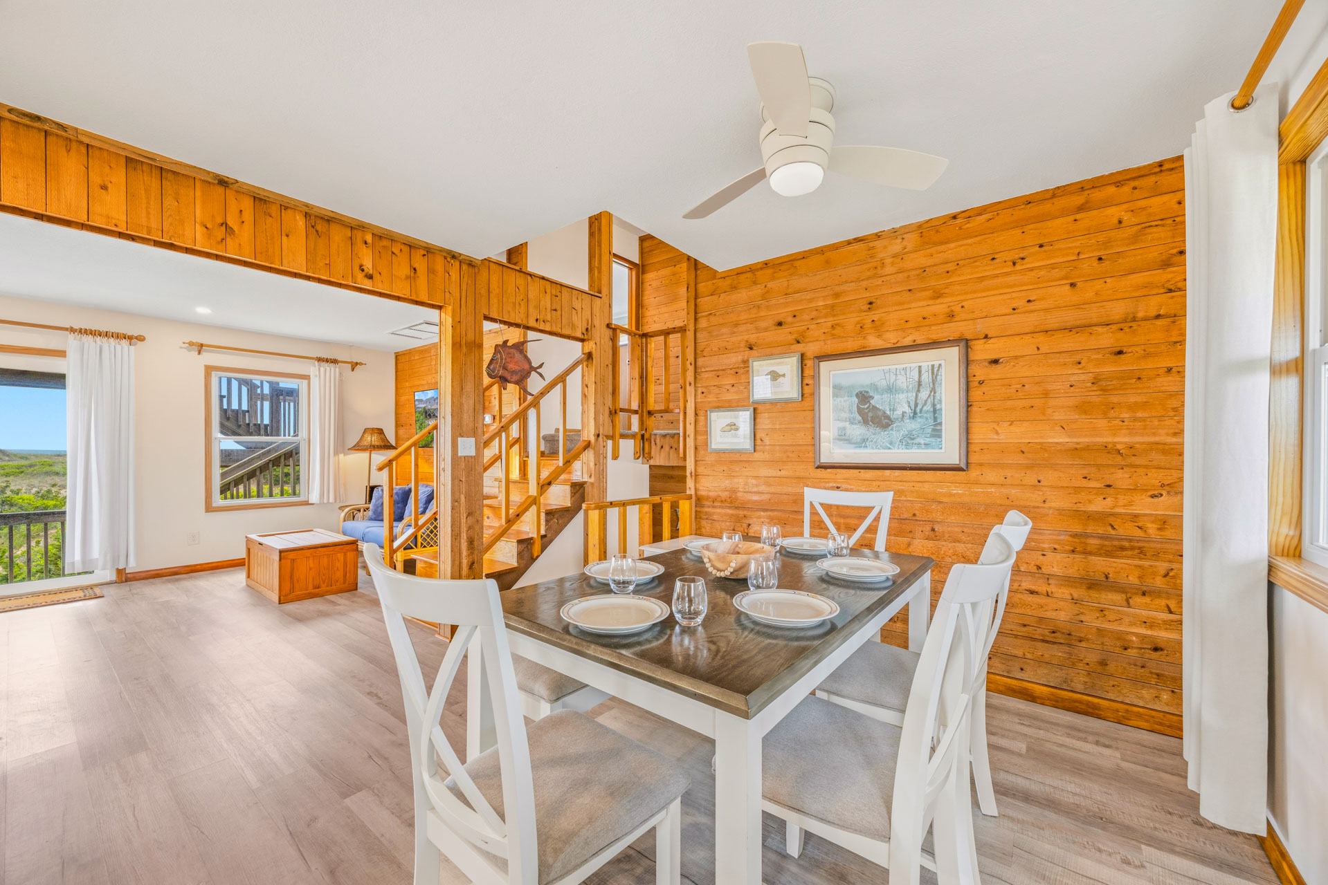 Surf Or Sound Realty 436 Ocean Lady Dining Area 1