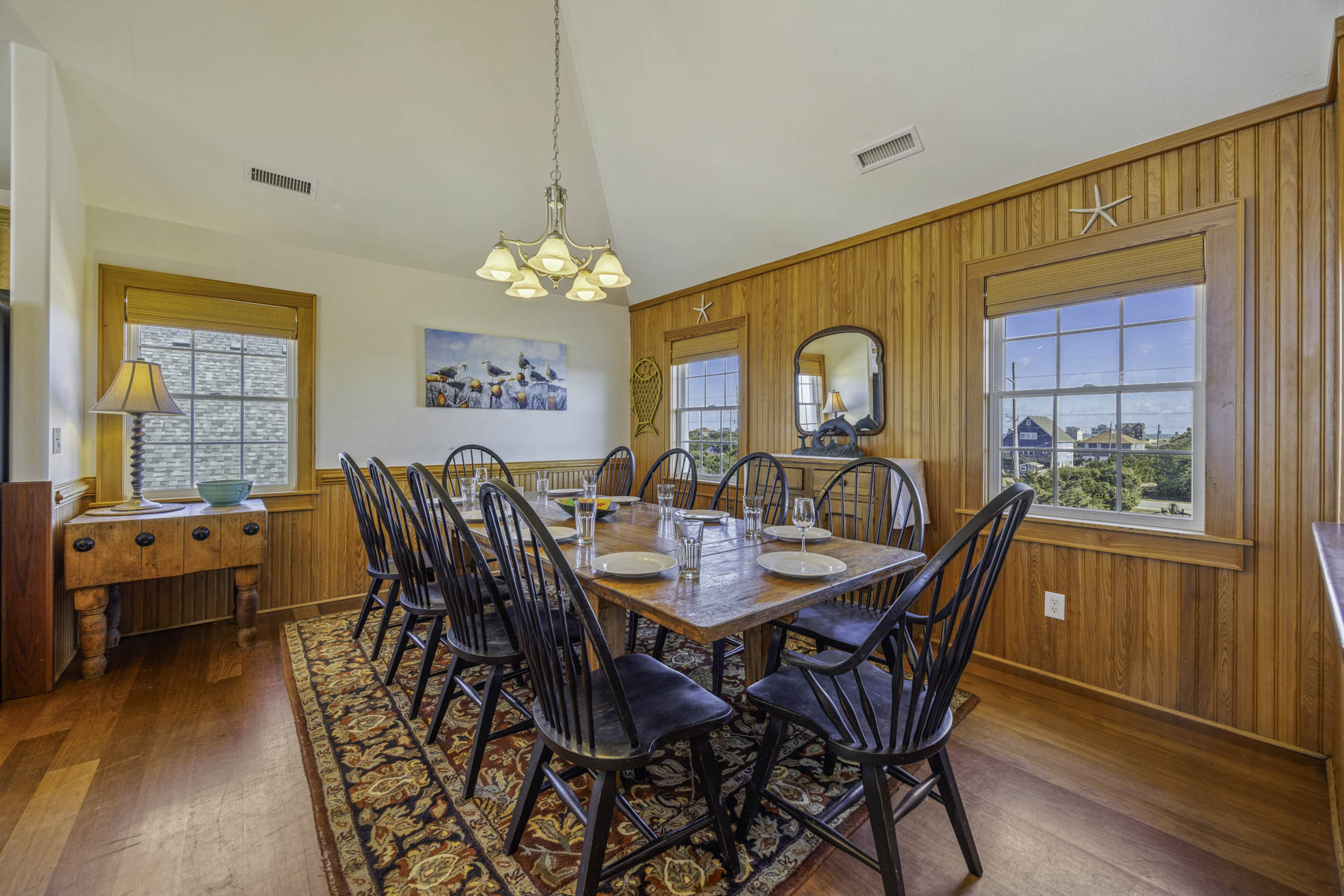 Surf Or Sound Realty 622 Sea Lady II Dining Area 1