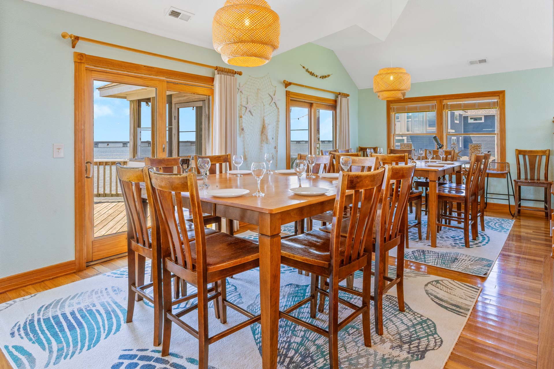 Surf Or Sound Realty 566 La Familia Dining Area 1