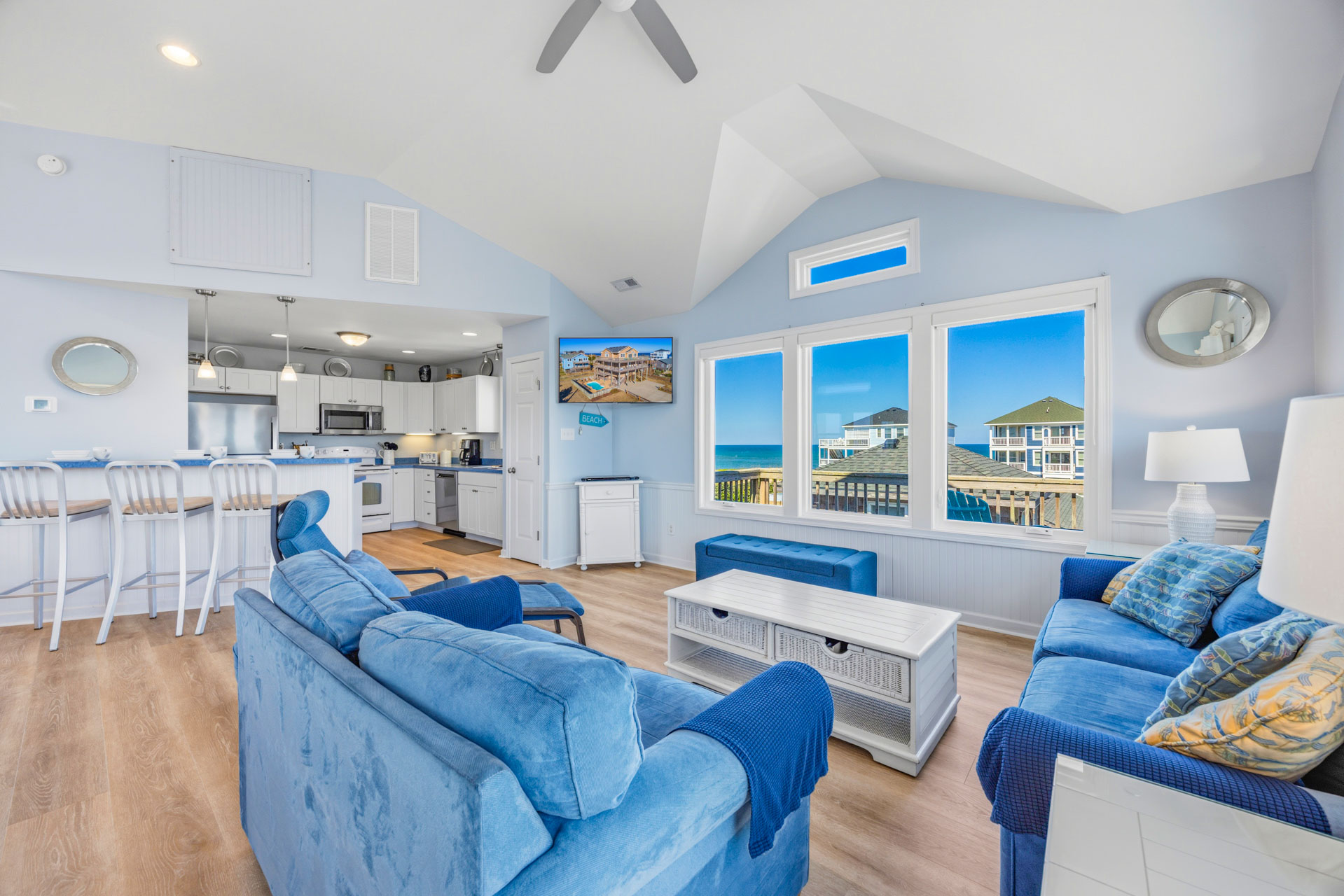 Surf Or Sound Realty 1223 Sunsets In Rodanthe Great Room 1
