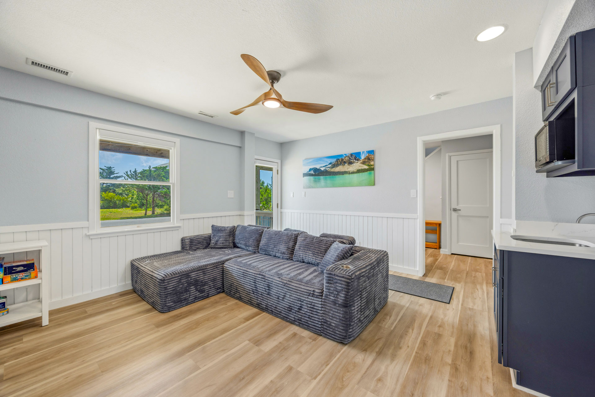 Surf Or Sound Realty 1245 Blue Wahoo Bedroom 1 6
