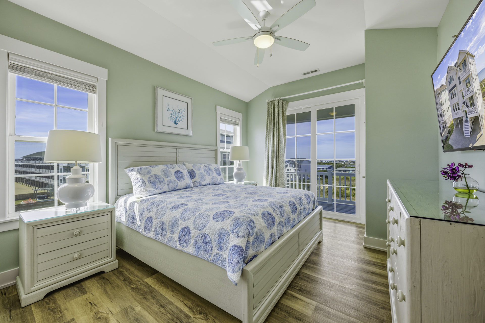 Surf Or Sound Realty 1217 Aqua Sol Bedroom 2 1