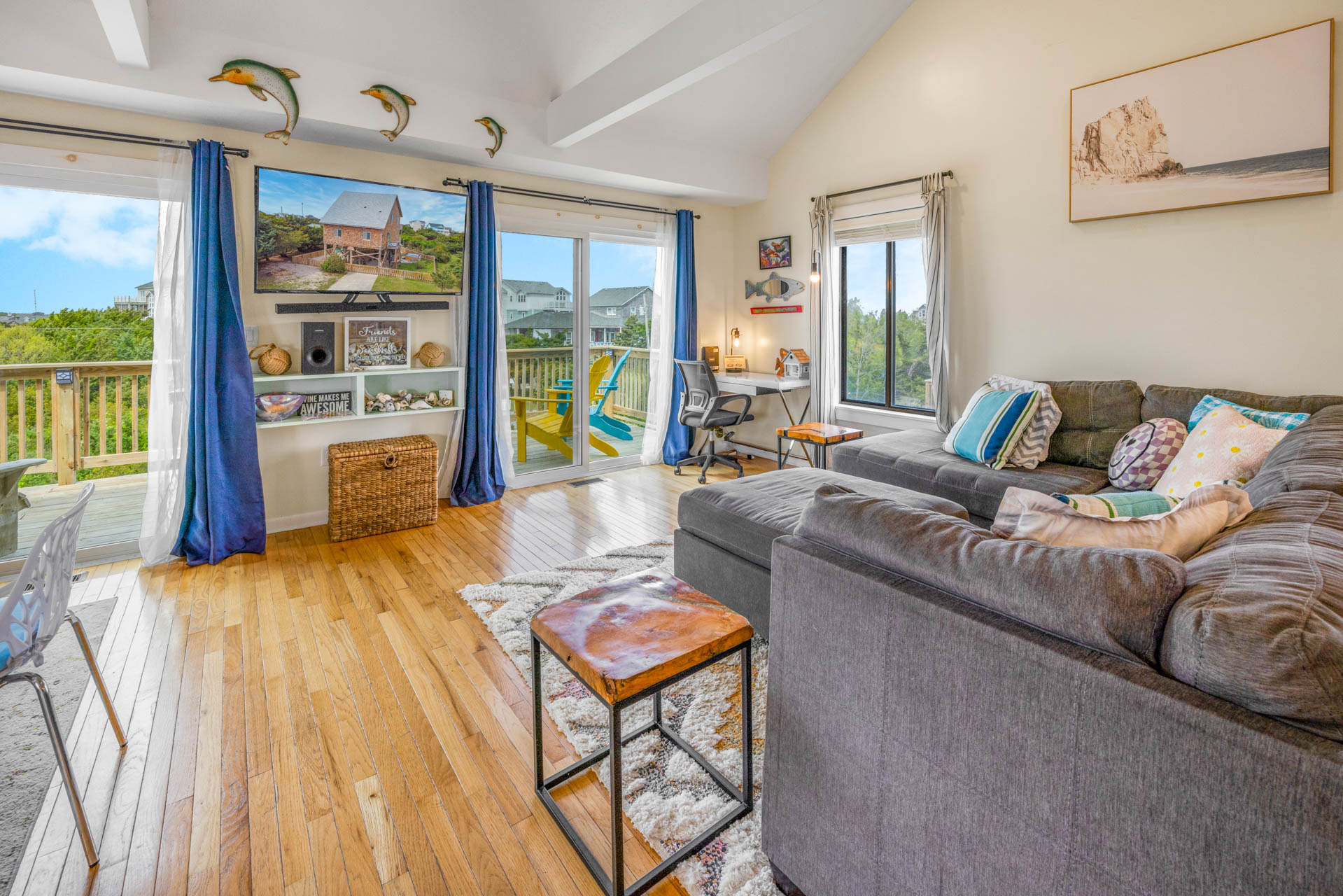 Surf Or Sound Realty 960 Osprey Great Room 1
