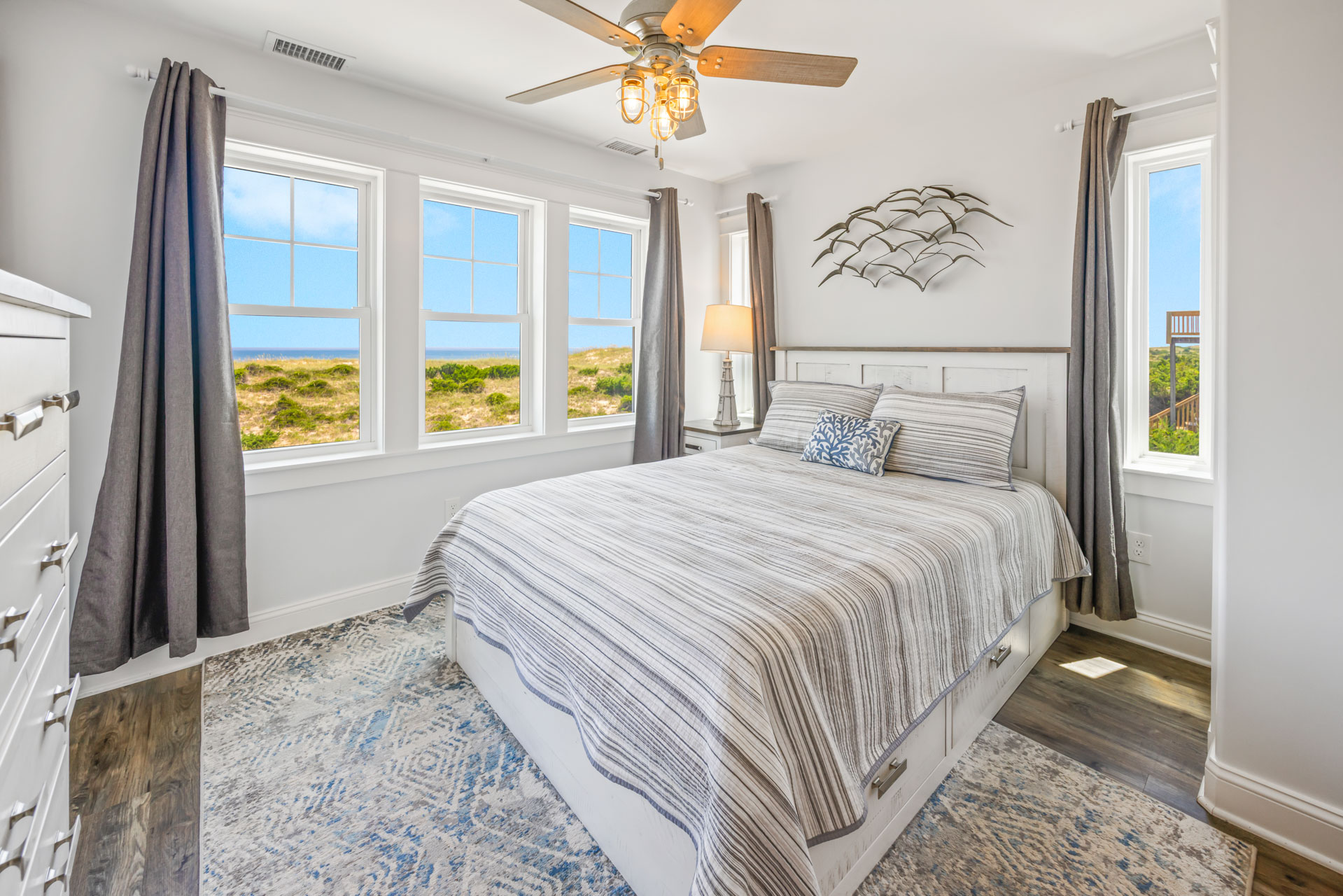 Surf Or Sound Realty 990 Dawn Treader Bedroom 2 1