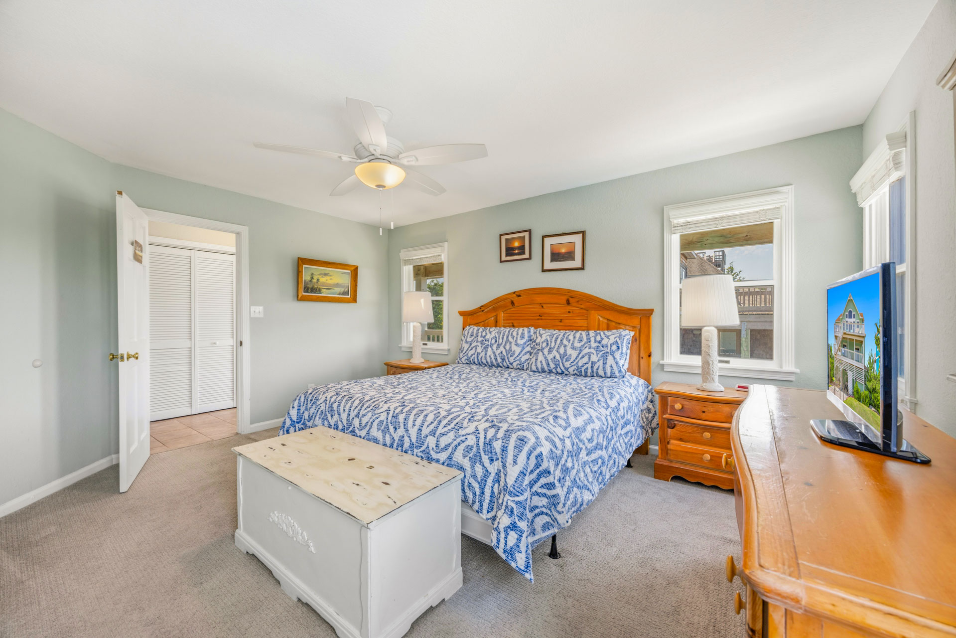 Surf Or Sound Realty 868 Forever Sunshine Bedroom 2 2
