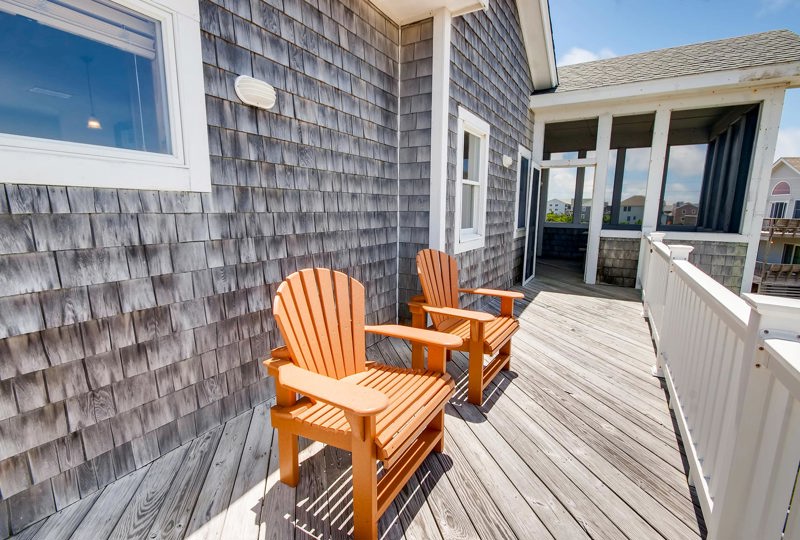 Marooned 893 Surf or Sound