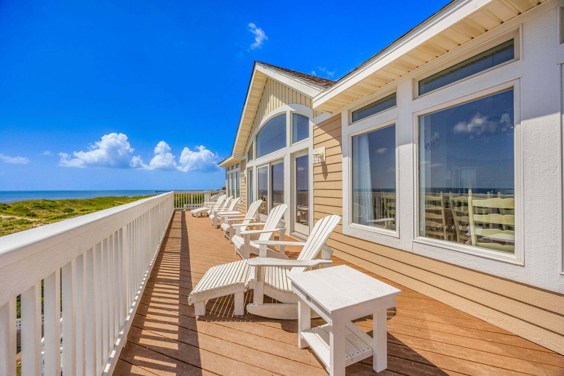 Surf Or Sound Realty 1074 Pura Vida Deck 1