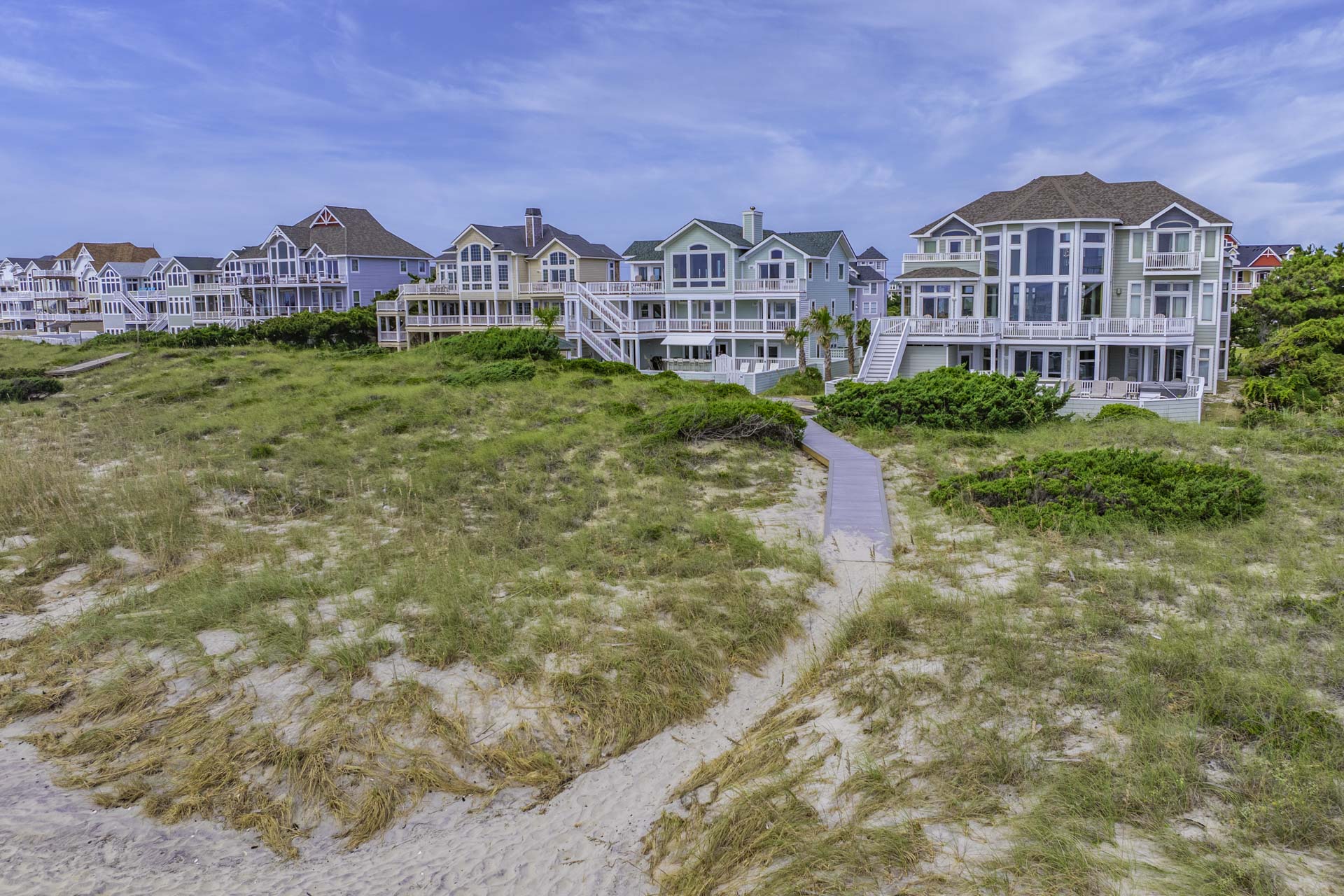 Surf Or Sound Realty 1126 Splash Landing Exterior 7