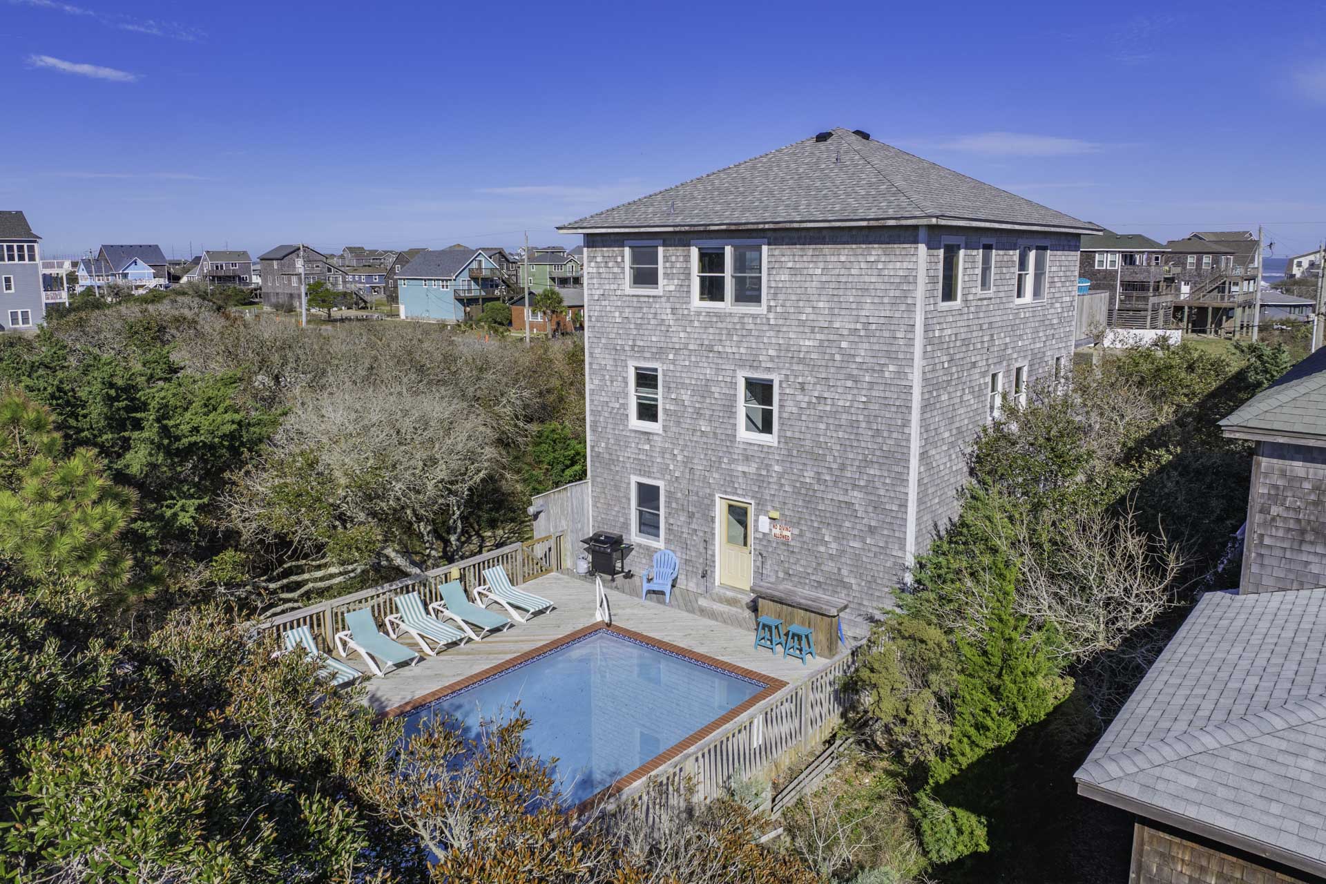 Surf Or Sound Realty 338 Beach House Exterior 7