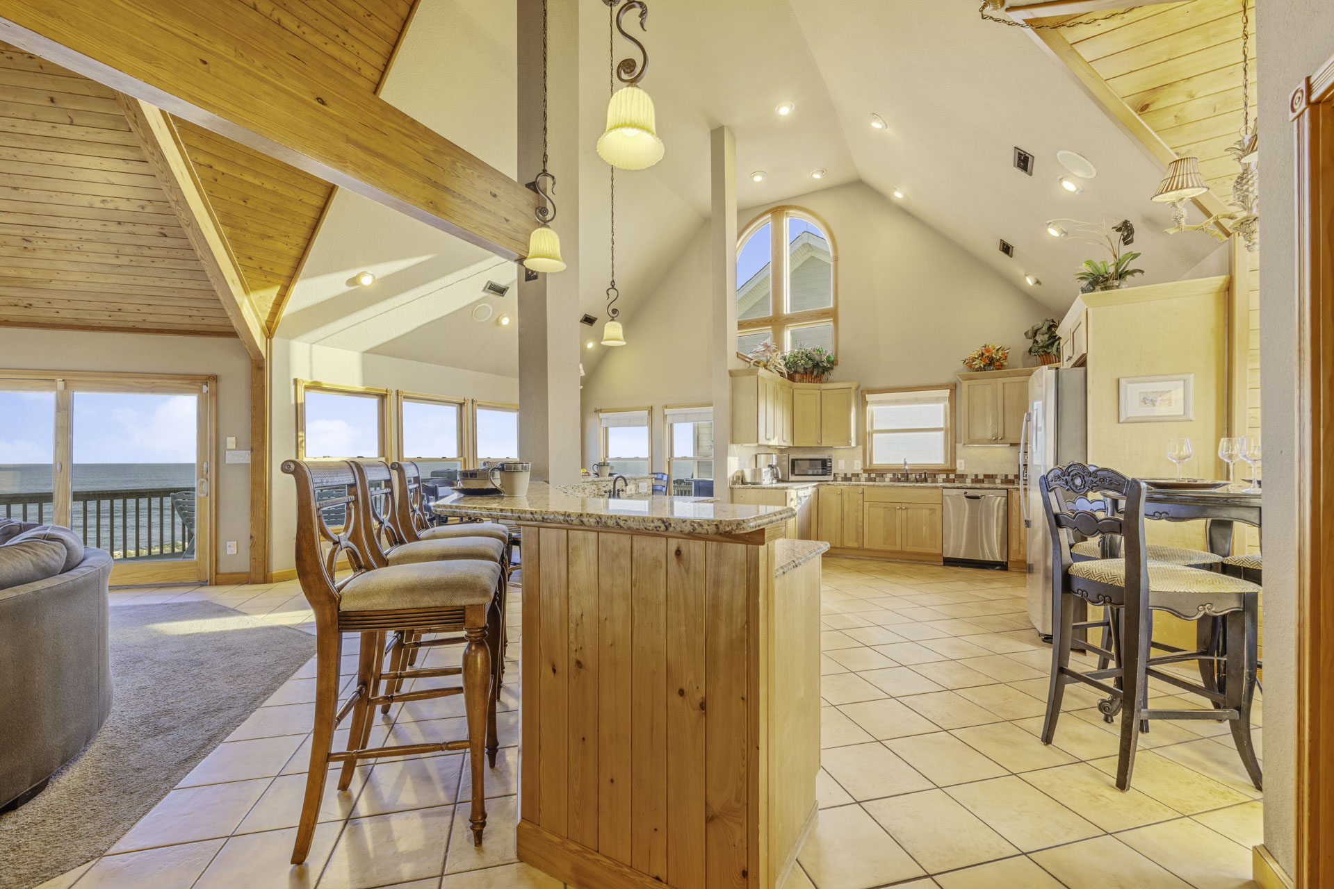 Surf Or Sound Realty 901 Flip Floppin Kitchen 2