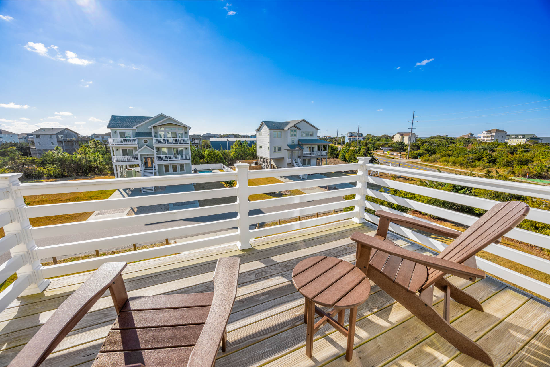 Surf Or Sound Realty 1219 Lunasea Deck 1