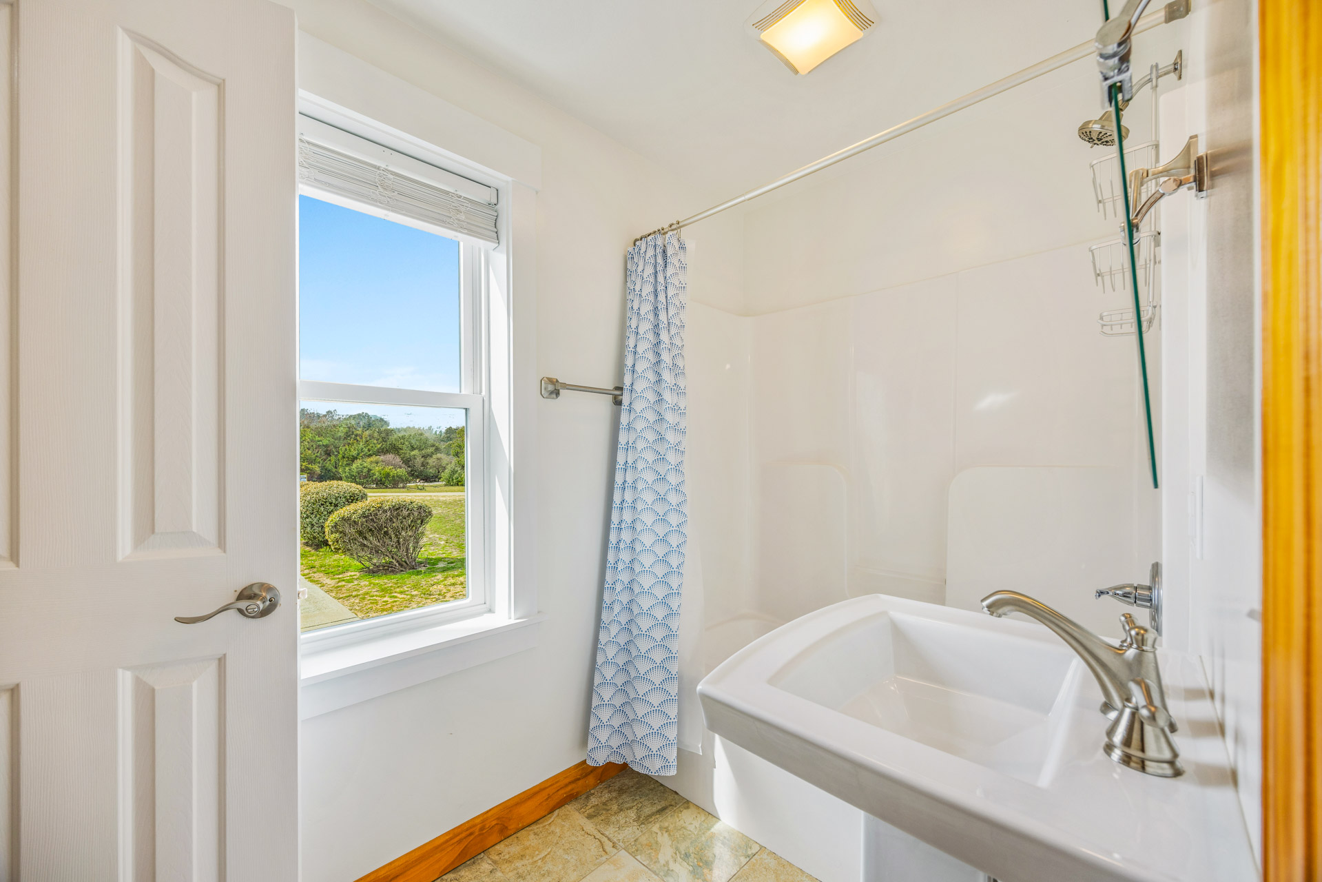 Surf Or Sound Realty 31 1St Wave Bedroom 5 3