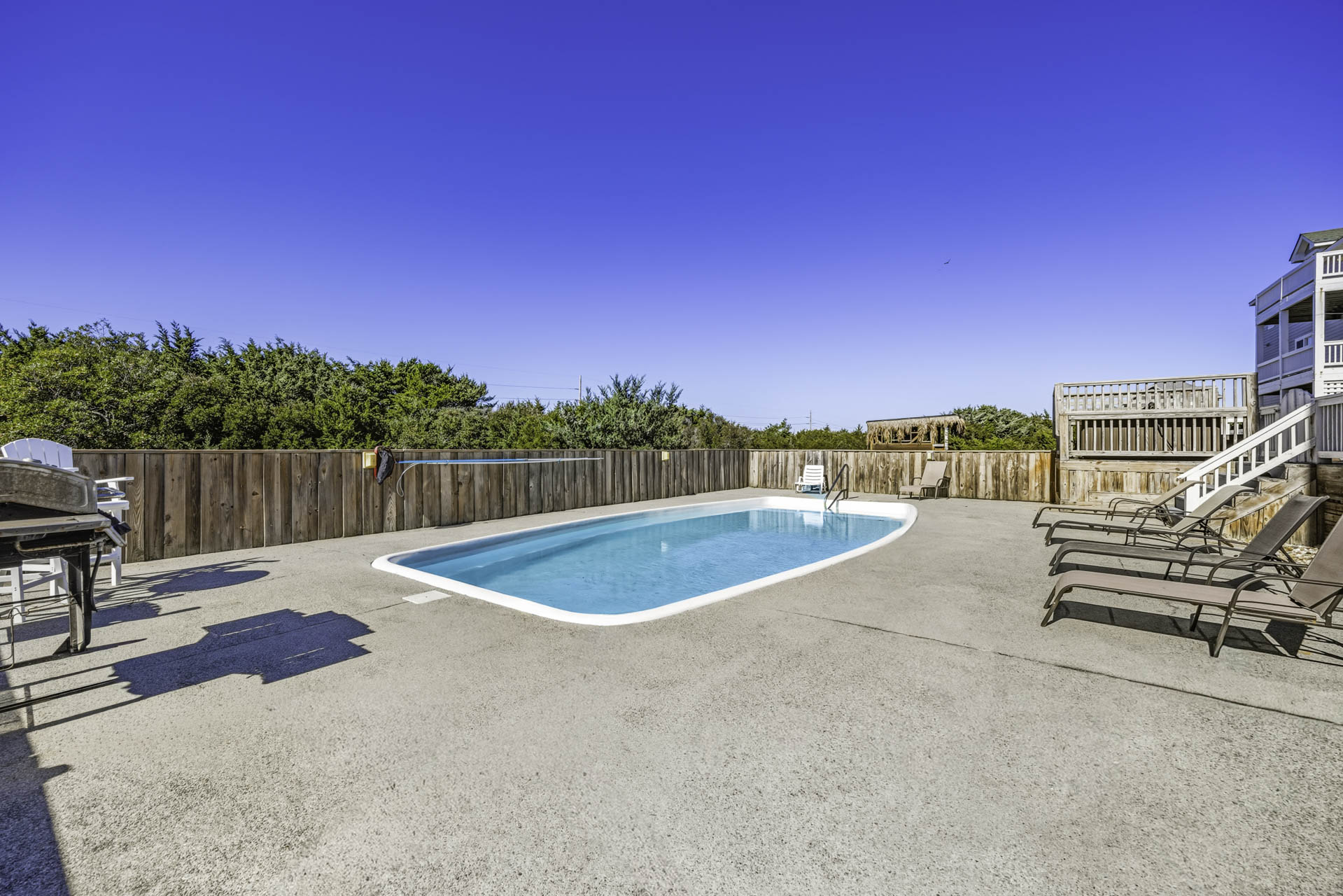 Surf Or Sound Realty 584 Skipper's Gig Pool Area 3