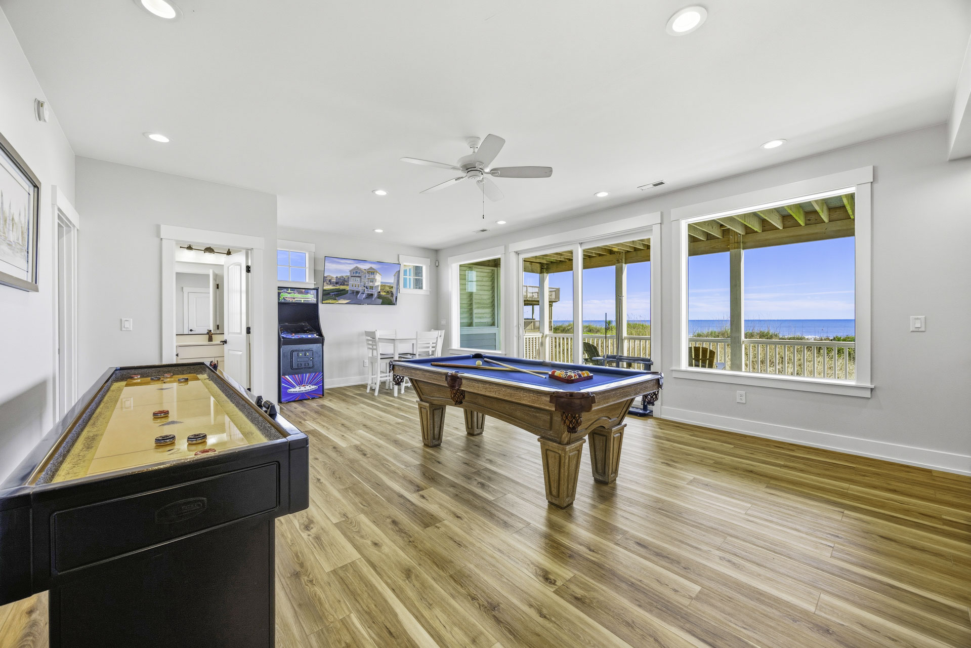 Surf Or Sound Realty 918 Cape Sol Game Room 1