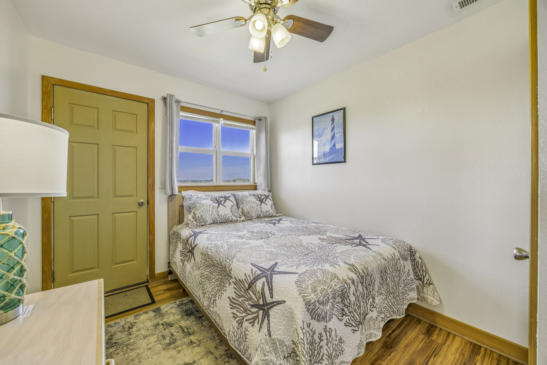 Surf Or Sound Realty 1100 Makin Waves Bedroom 2 1