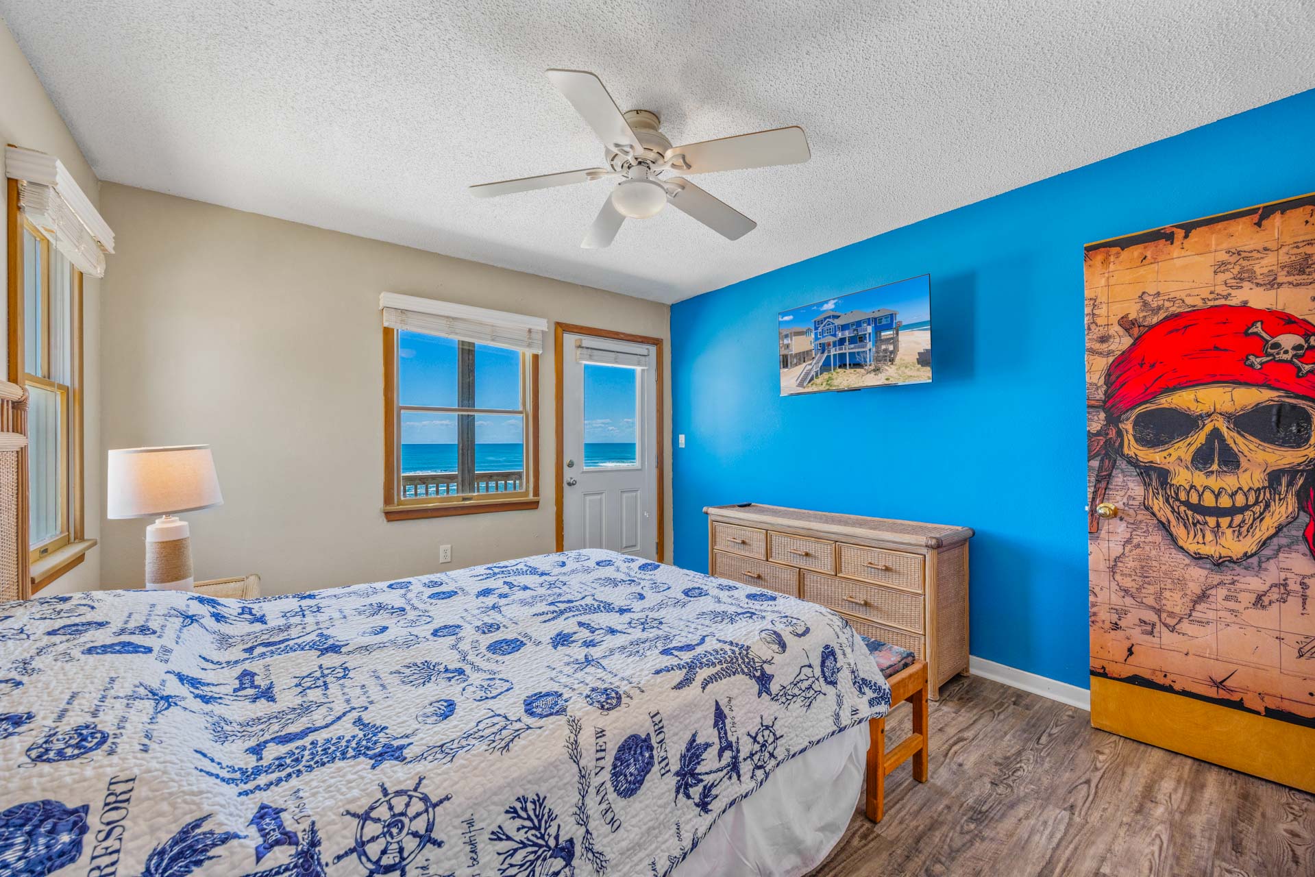 Surf Or Sound Realty 1111 Beachfront Pirates Bedroom 1 2