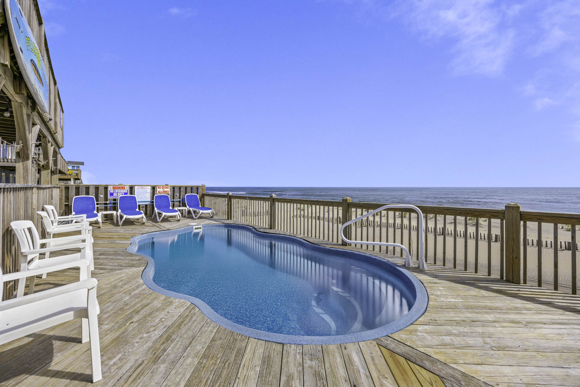 Surf Or Sound Realty 1025 Pflueger's Lure Swimming Pool 1