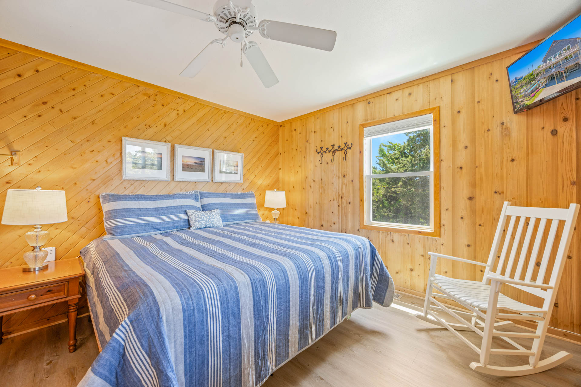 Surf Or Sound Realty 1144 The Sandy House Bedroom 4 2