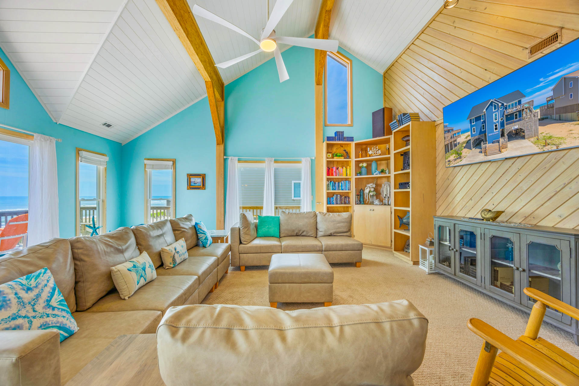 Surf Or Sound Realty 1246 Star Kissed Great Room 4