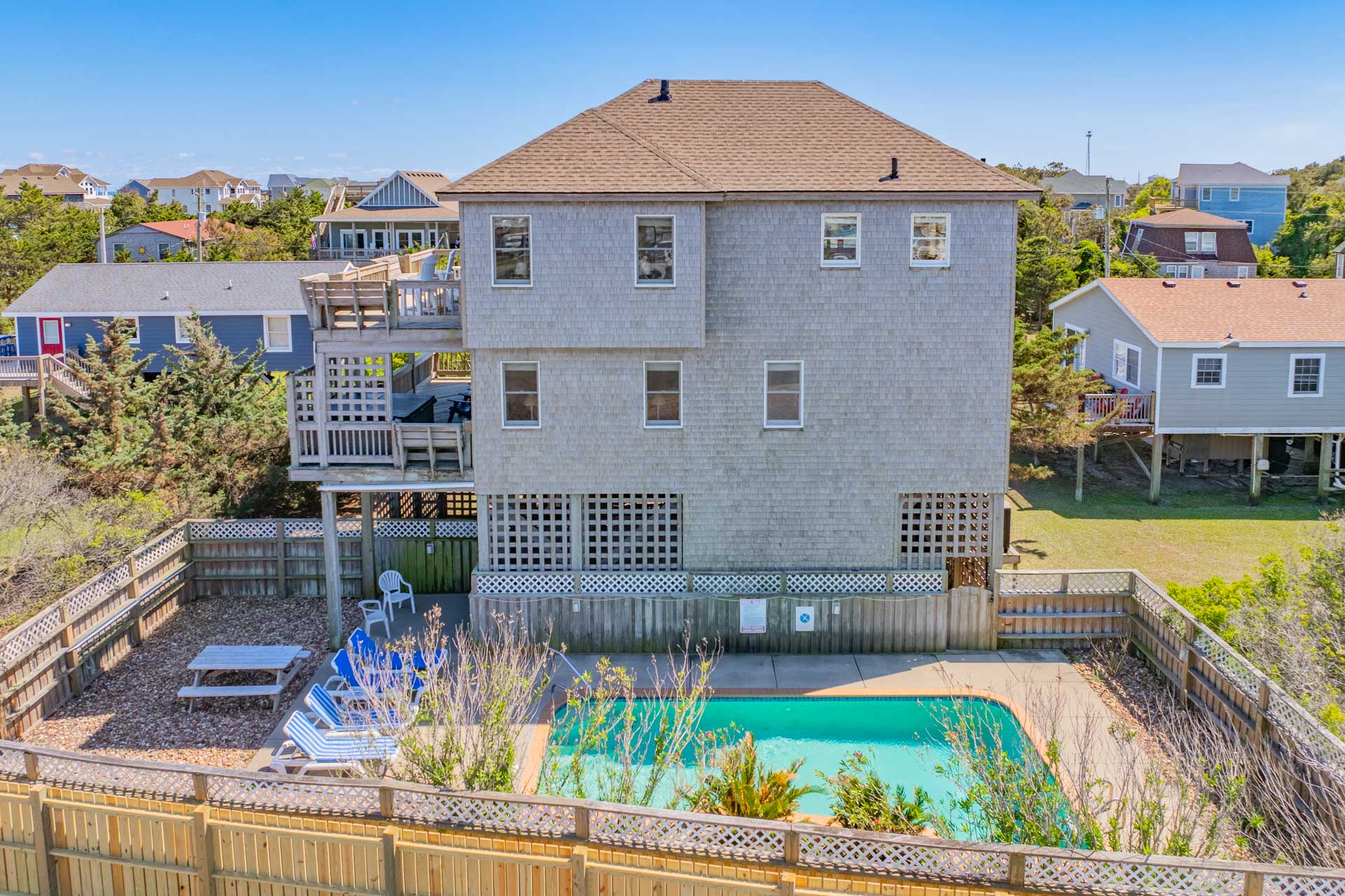 Surf Or Sound Realty 870 Two Sons Exterior 5