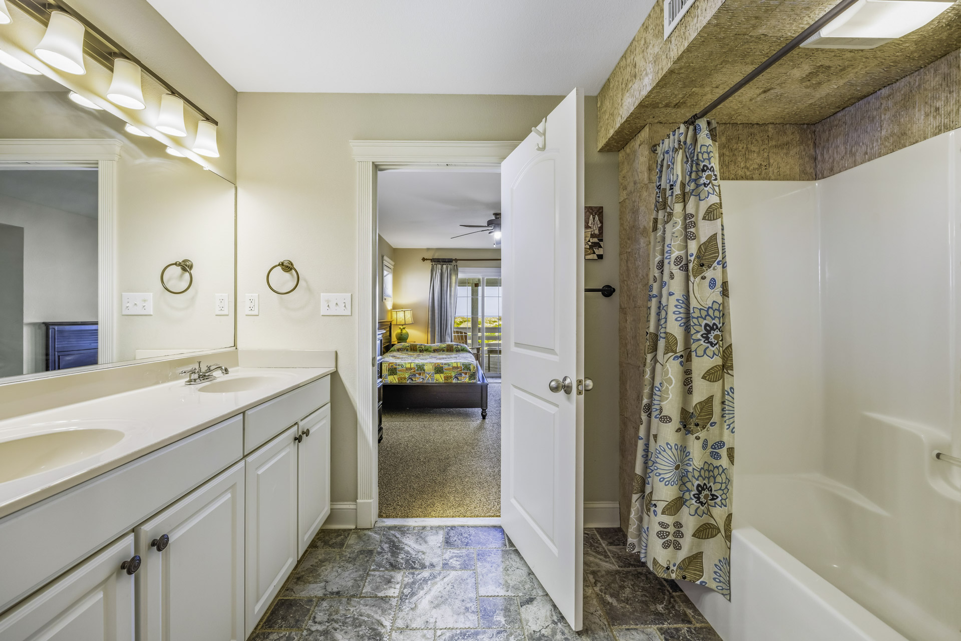 Surf Or Sound Realty 564 High Seas Bedroom 3 3